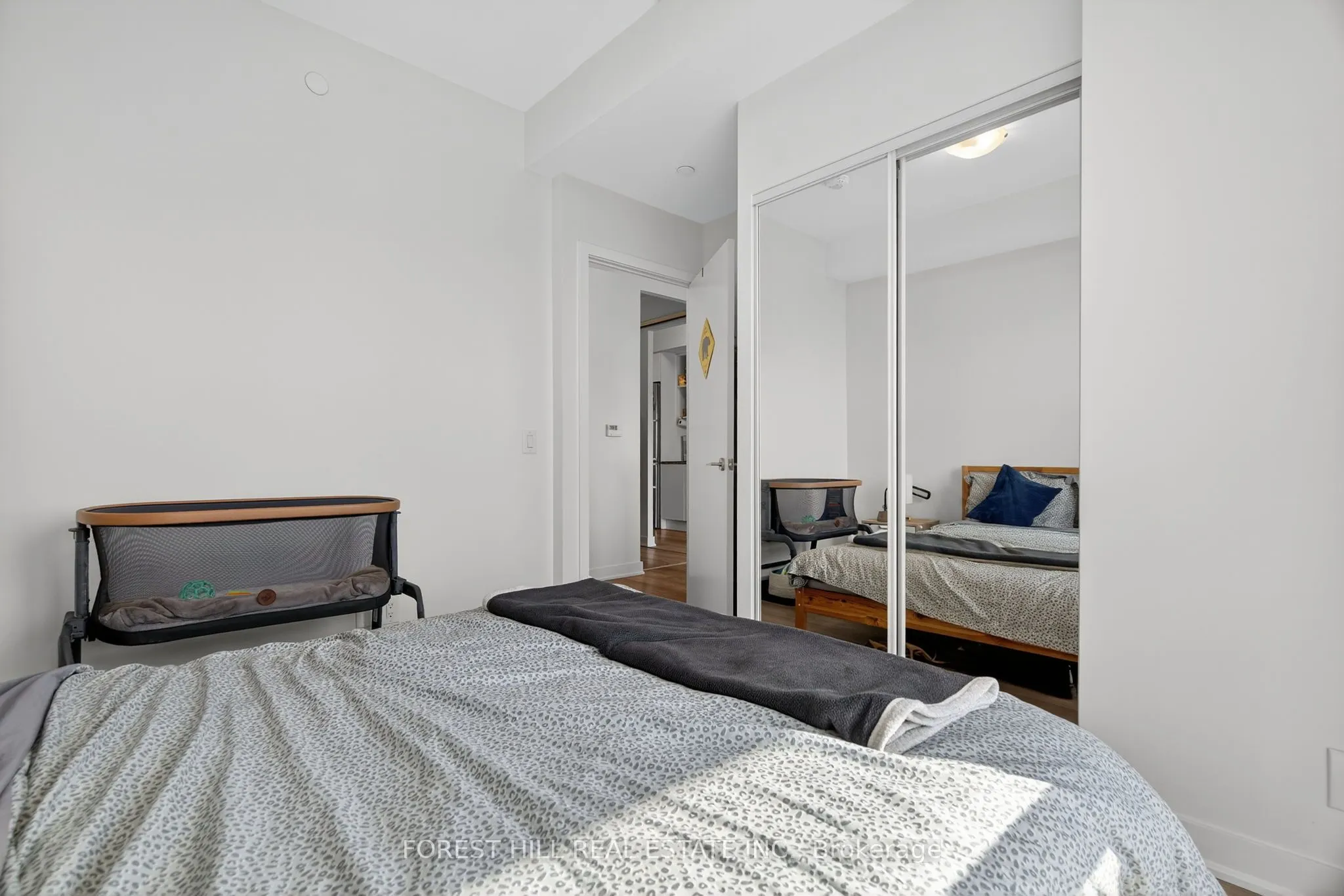 120 Parliament Street, #1211