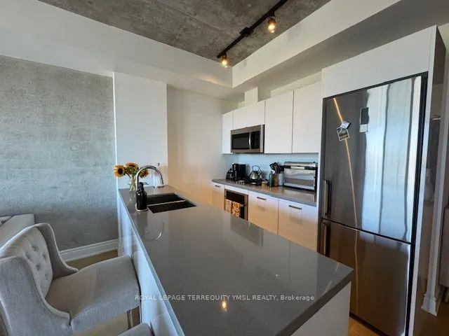 608 Richmond Street, #1212