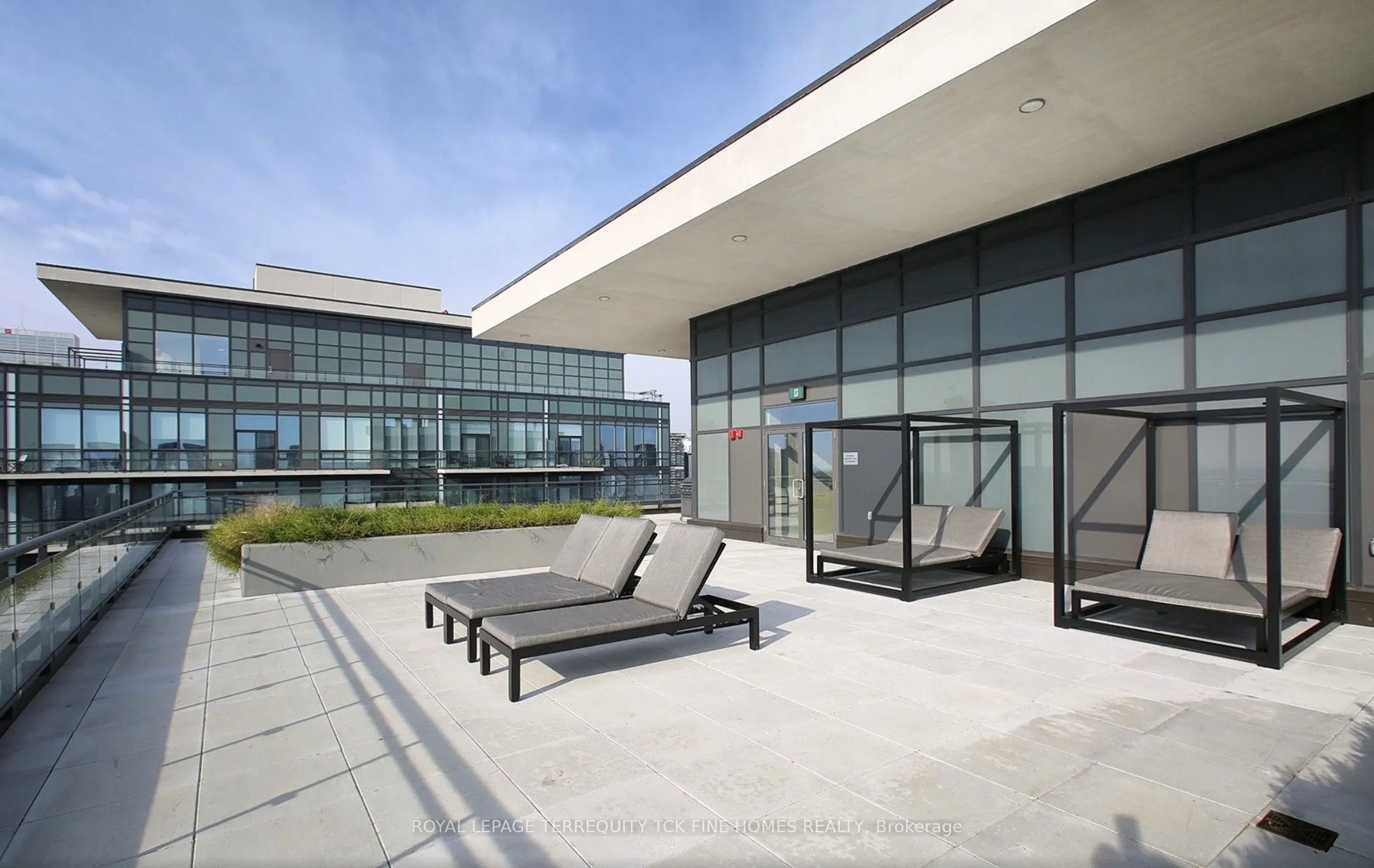 460 Adelaide Street E, #938