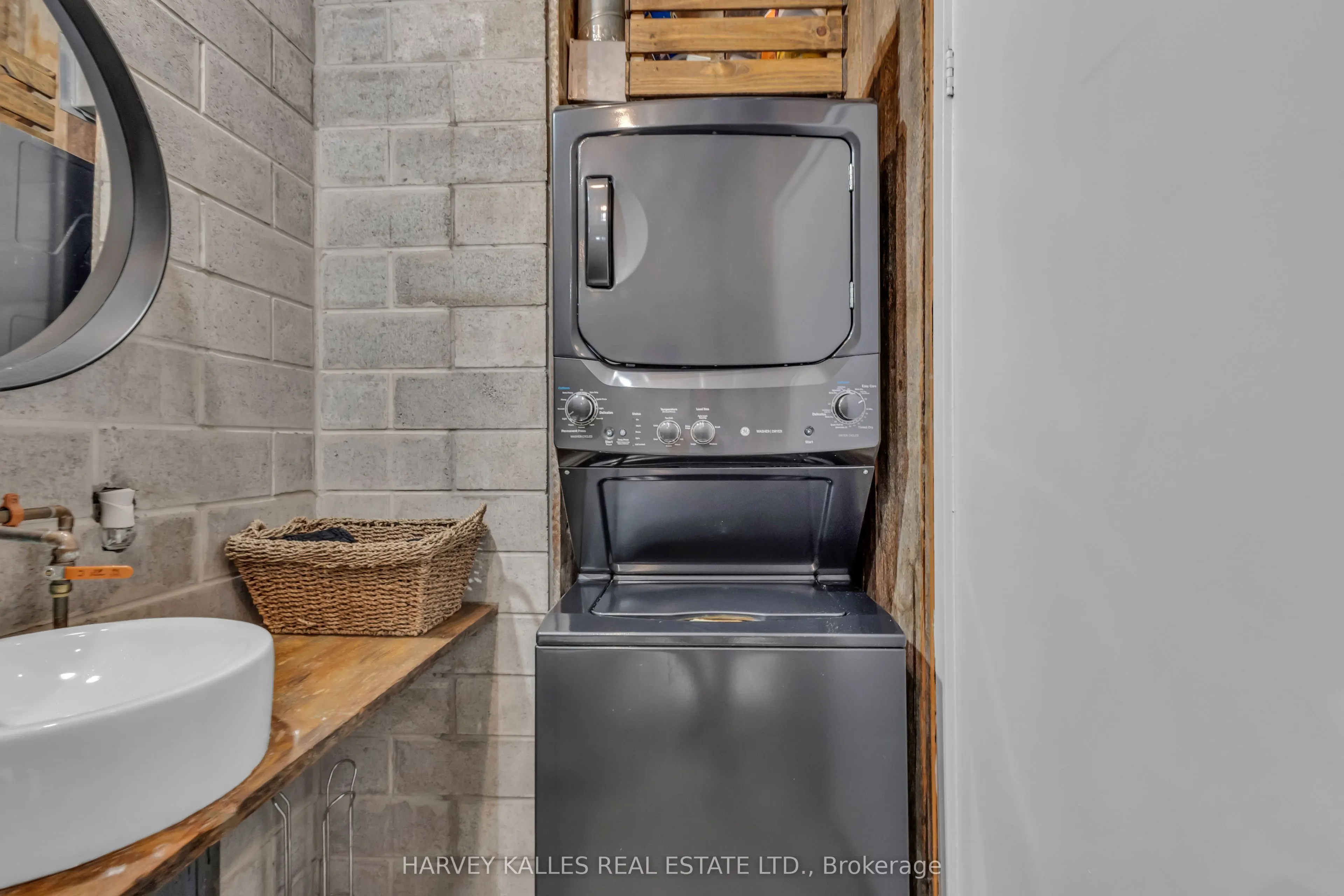 25 Oxley Street, #1205