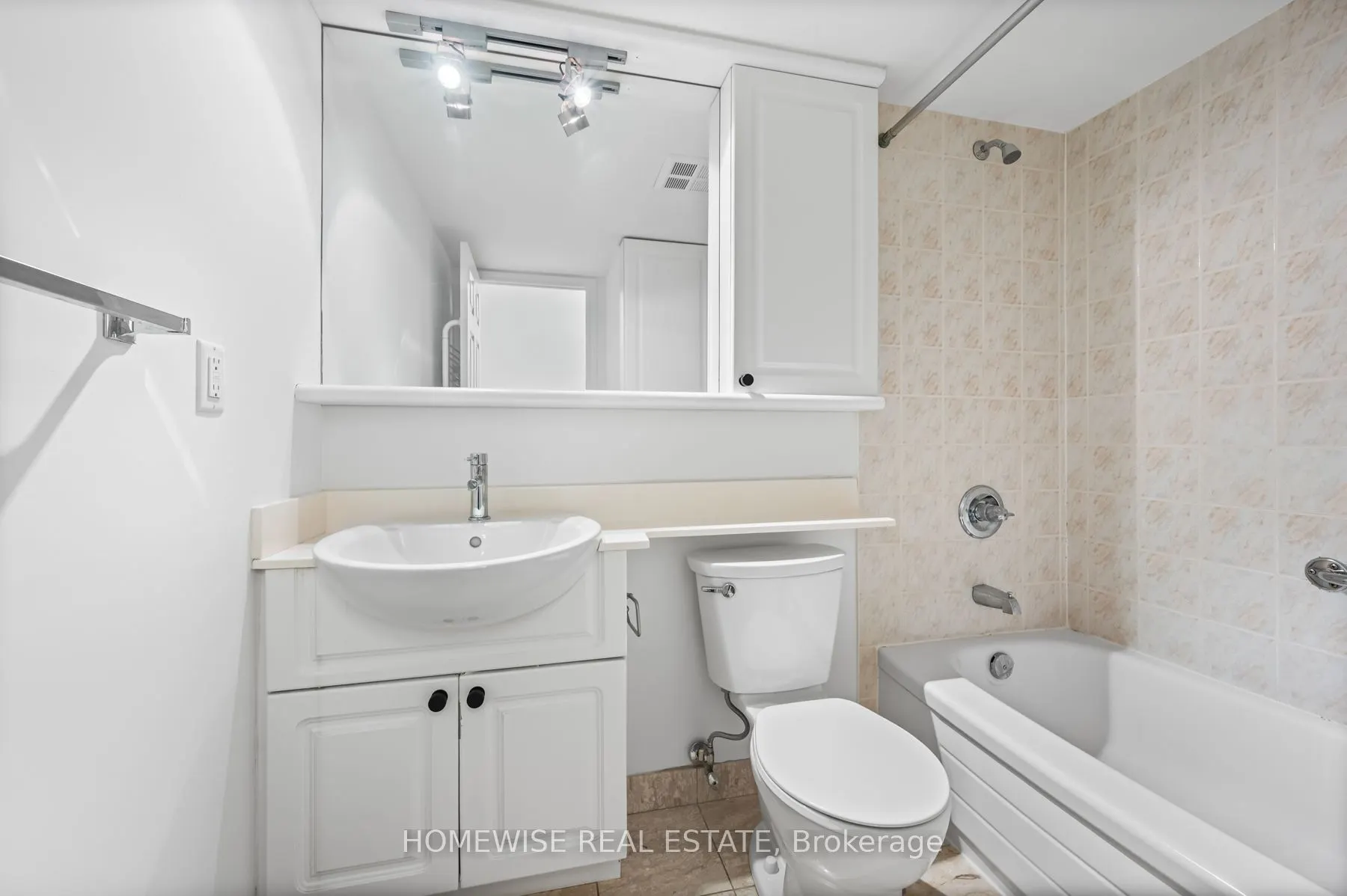 388 Bloor Street E, #601