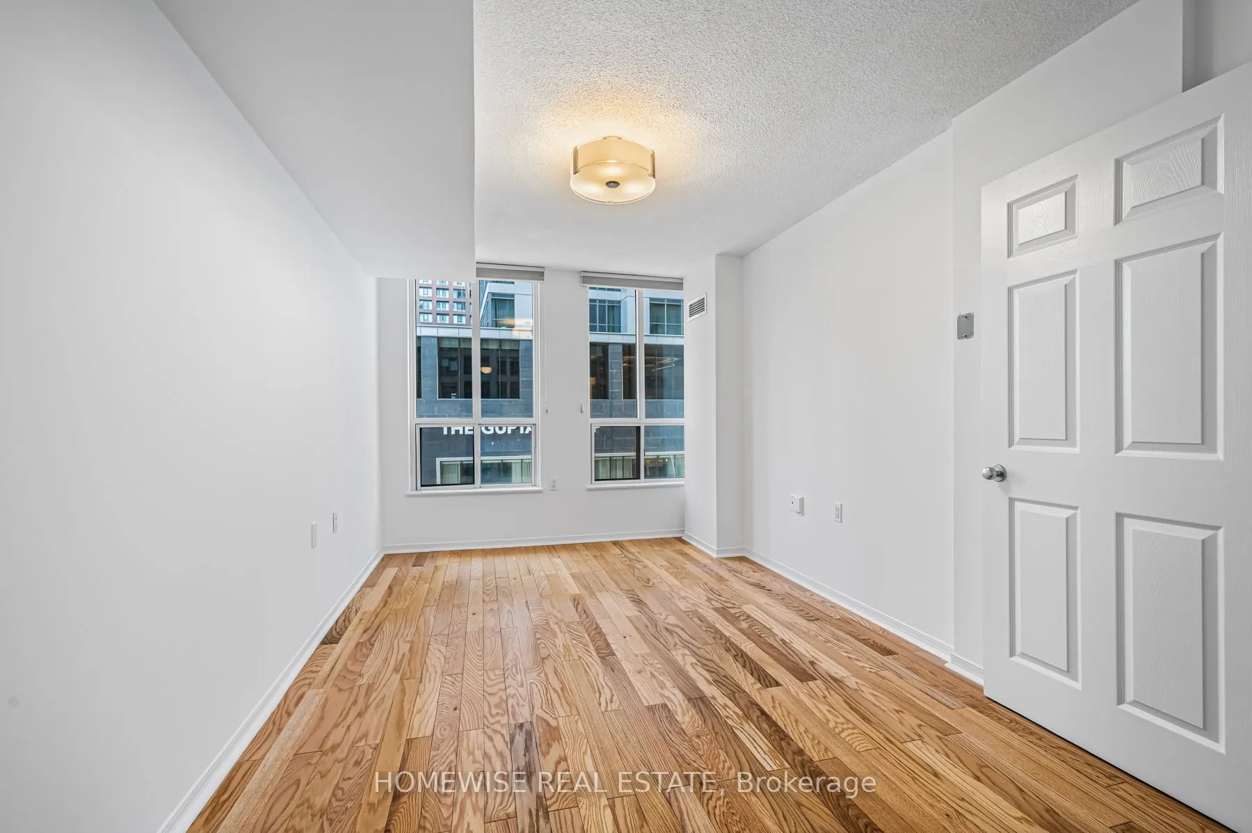 388 Bloor Street E, #601