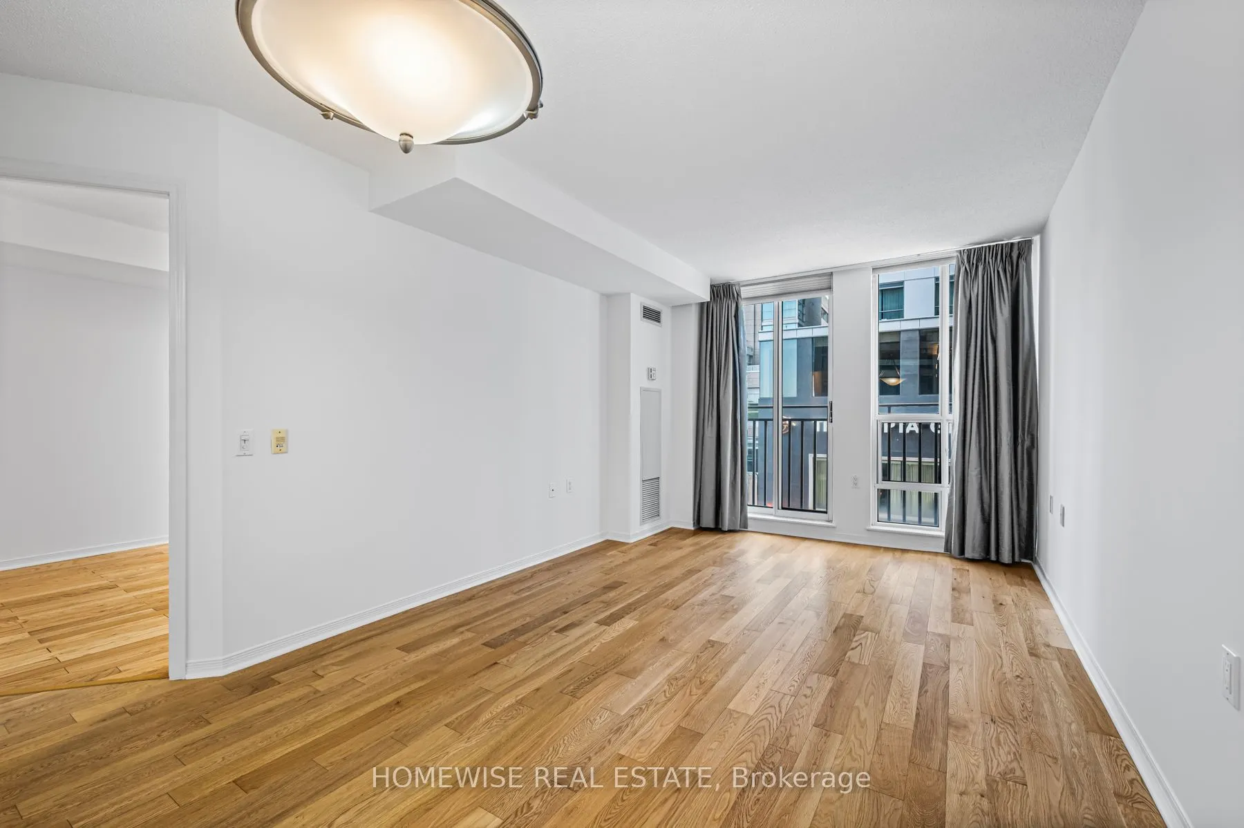 388 Bloor Street E, #601