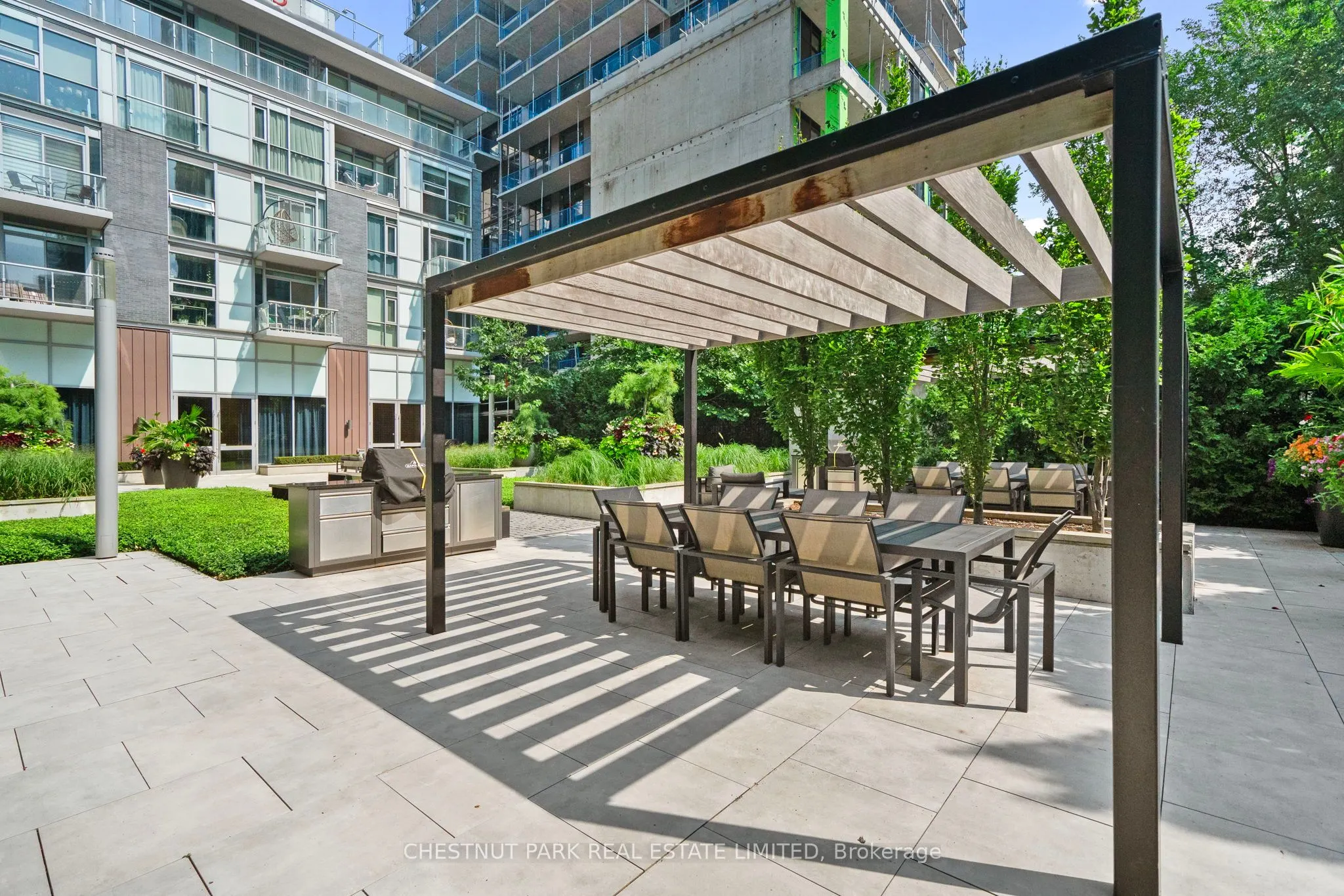 101 Erskine Avenue, #608