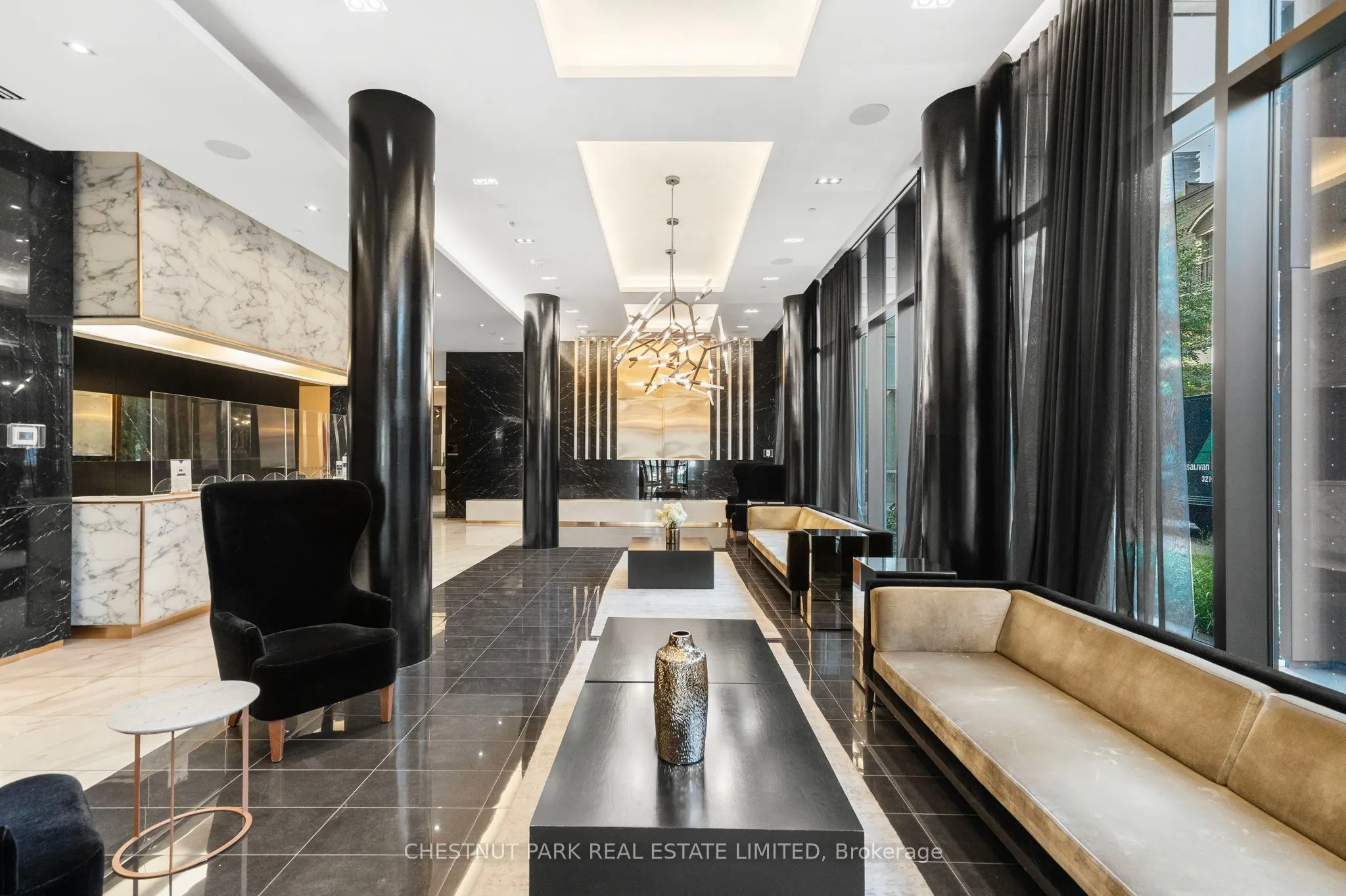 101 Erskine Avenue, #608