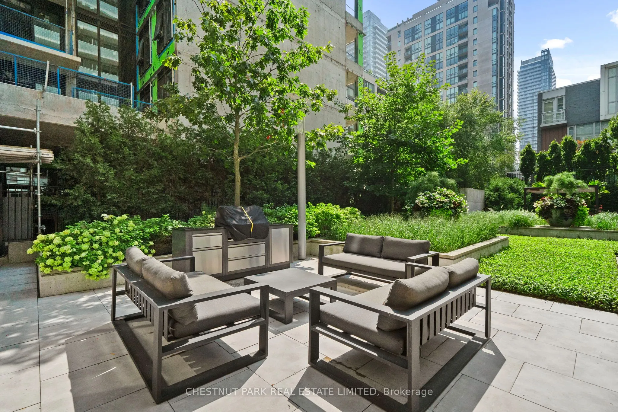 101 Erskine Avenue, #608