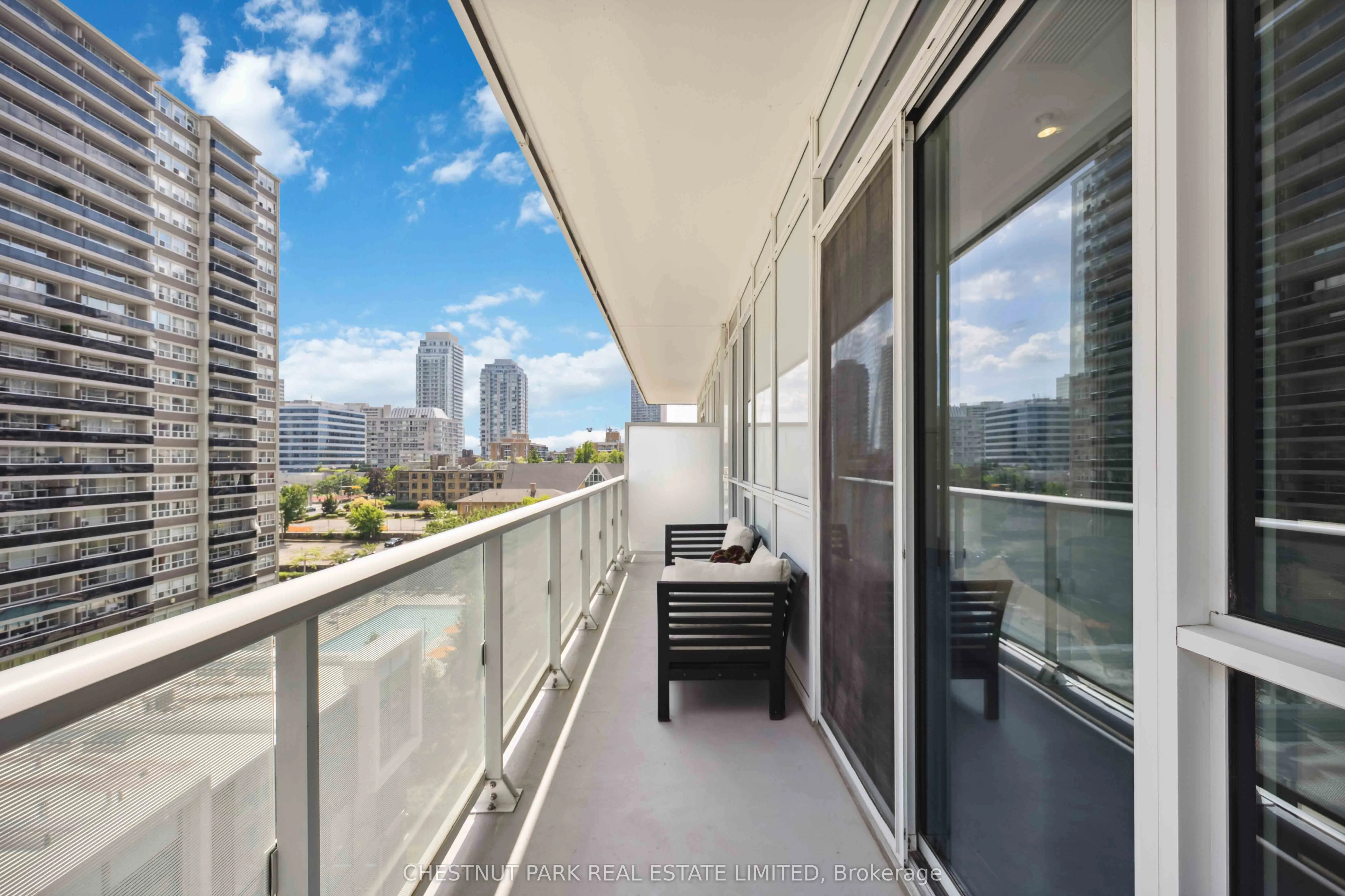 101 Erskine Avenue, #608
