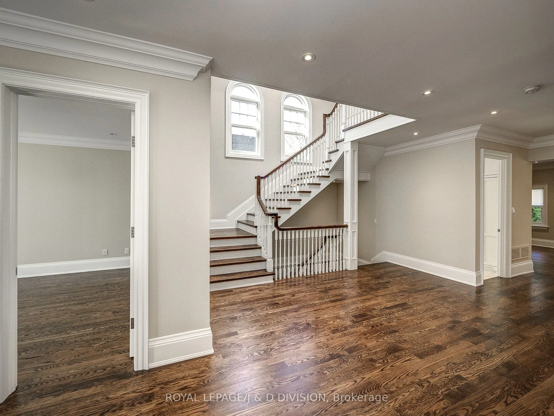 20 Birchwood Avenue
