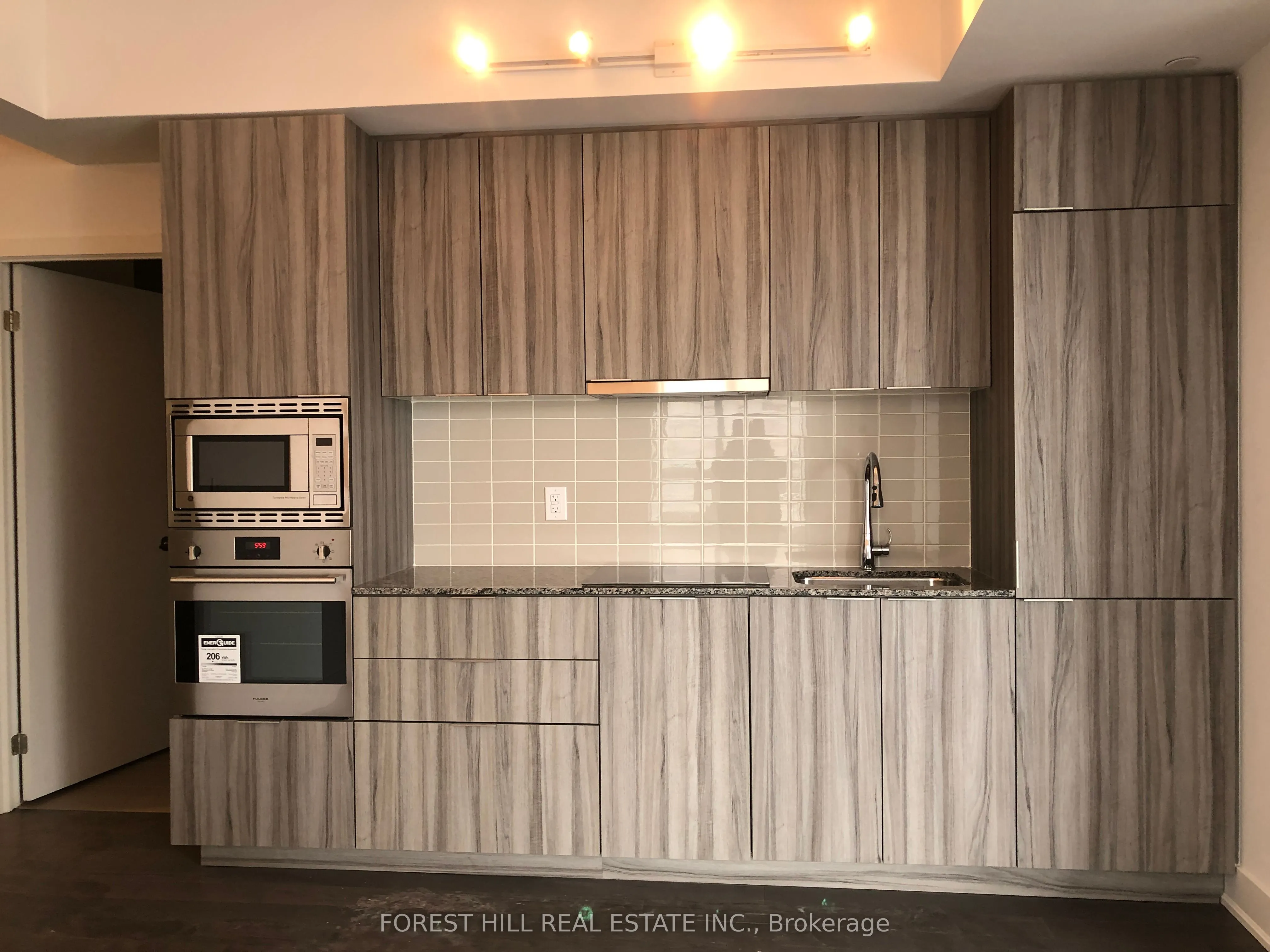 955 Bay Street, #3004
