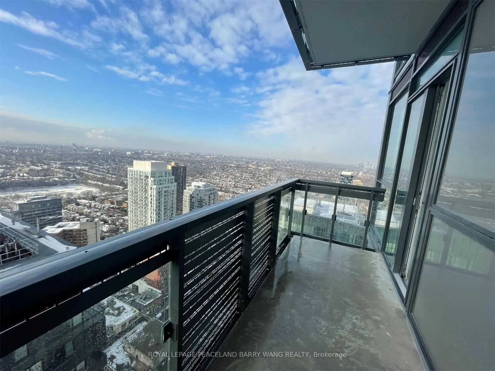 39 Roehampton Avenue, #4409