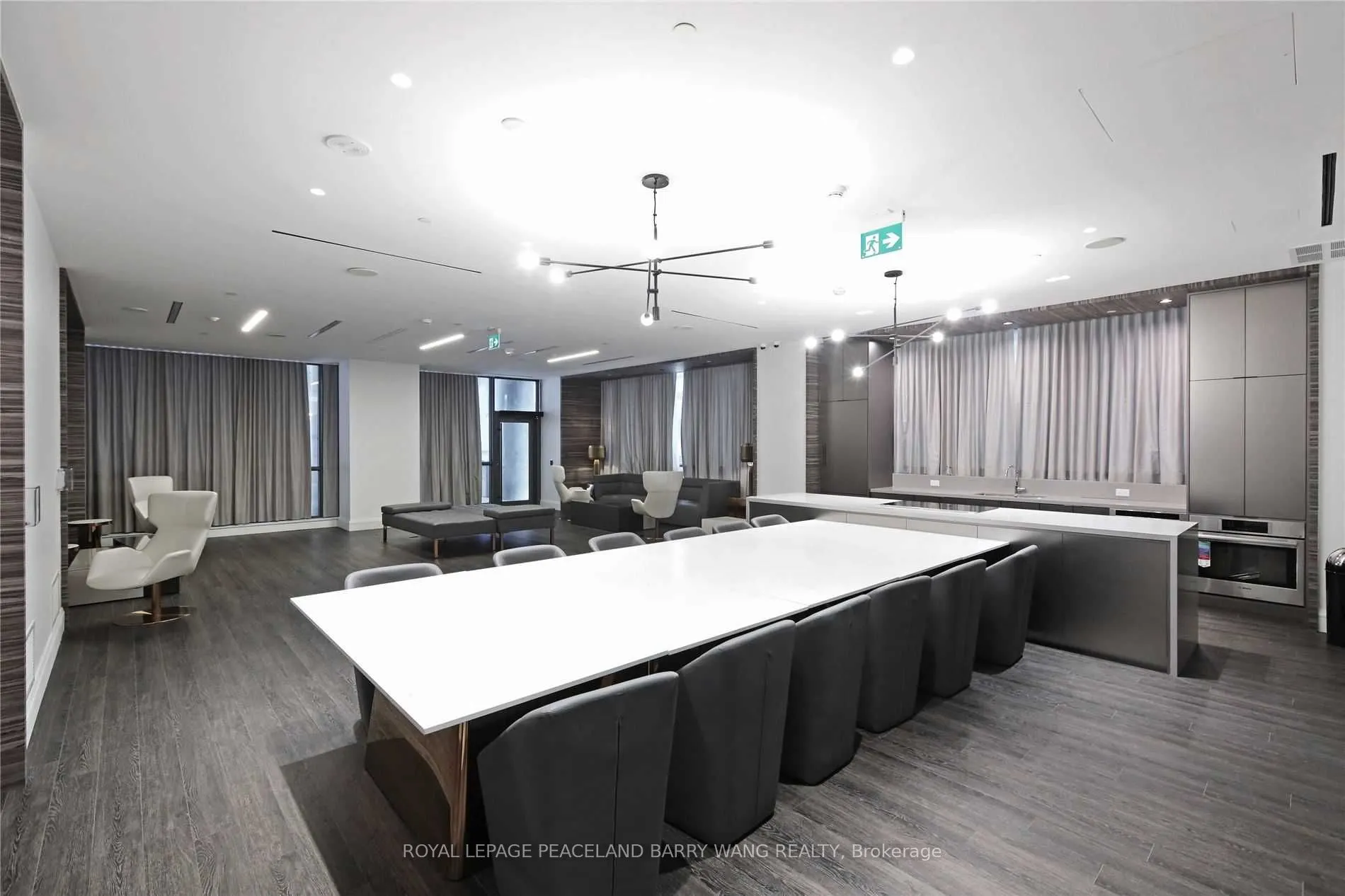 39 Roehampton Avenue, #4409