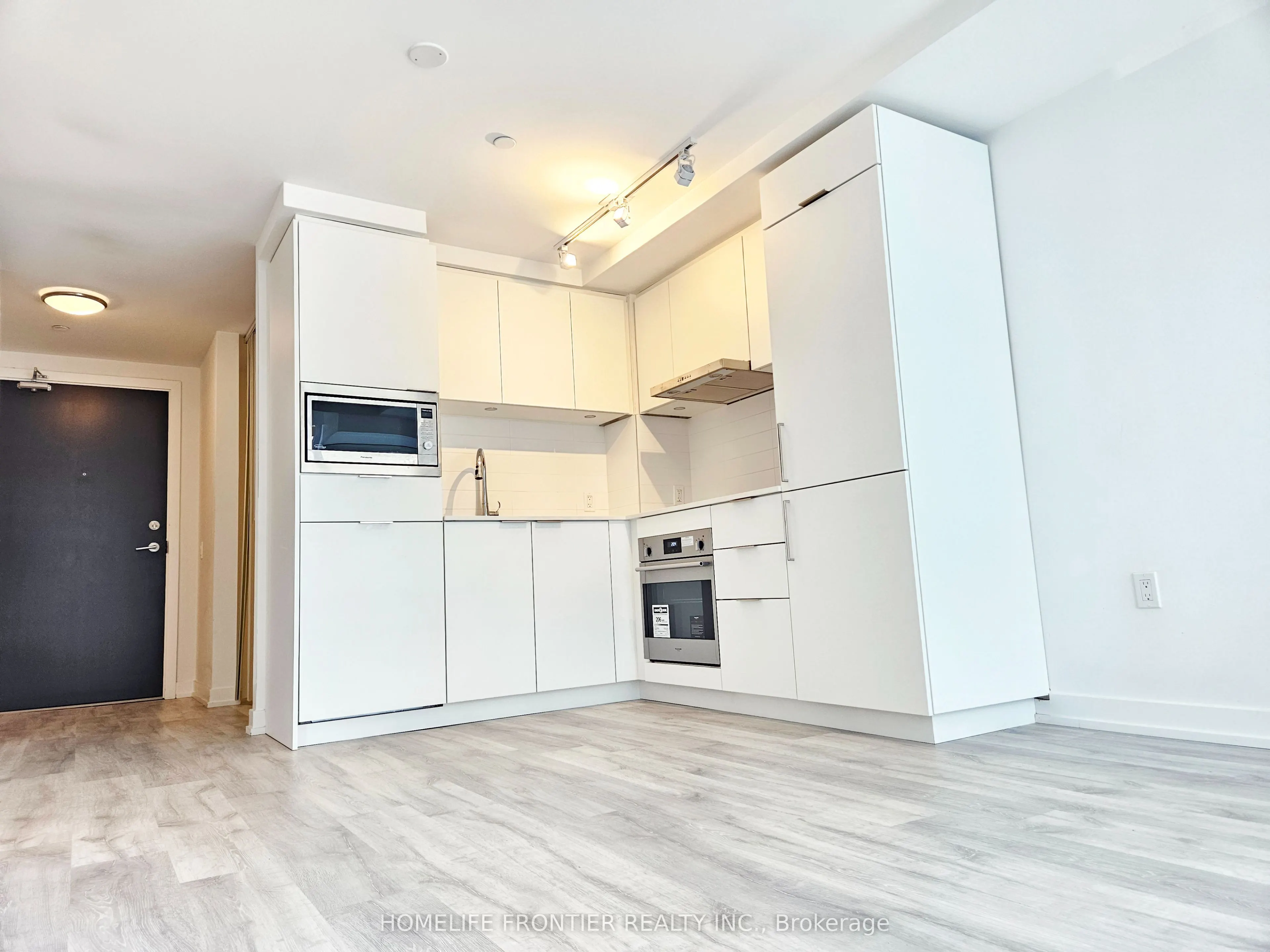 8 Olympic Garden Drive, #S1103