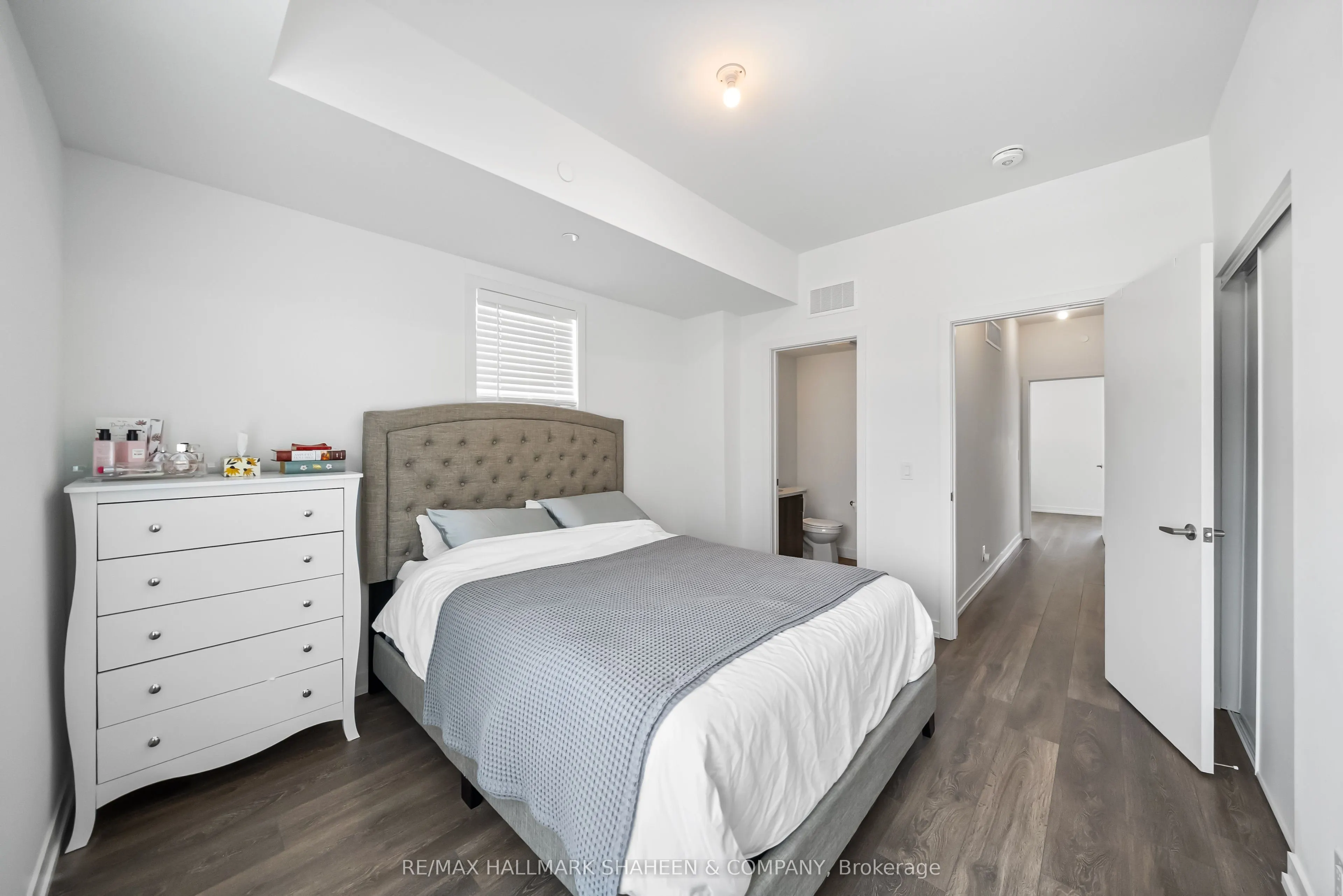 84B Tisdale Avenue