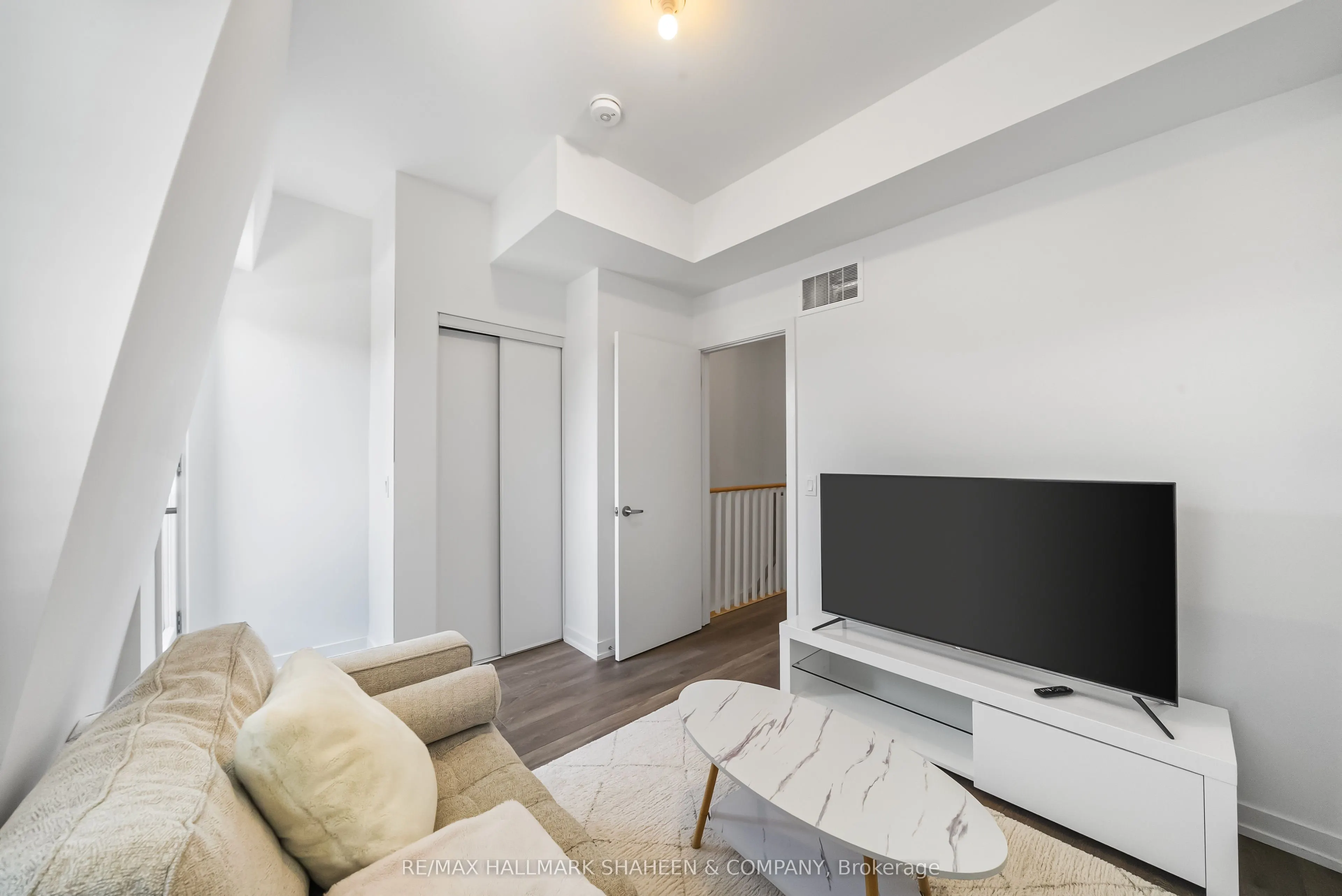 84B Tisdale Avenue