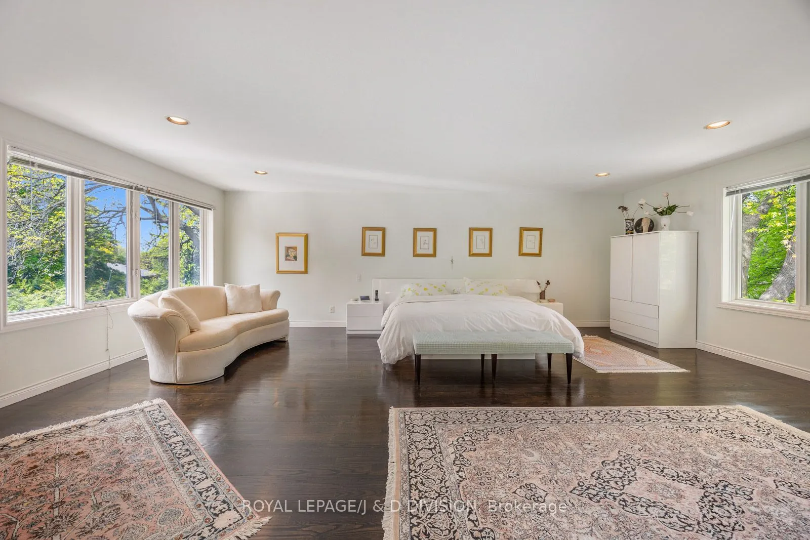 31 George Henry Boulevard