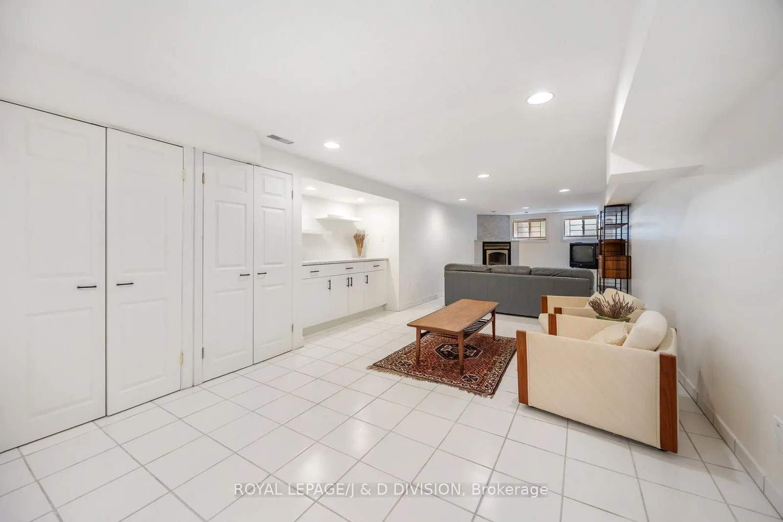 31 George Henry Boulevard