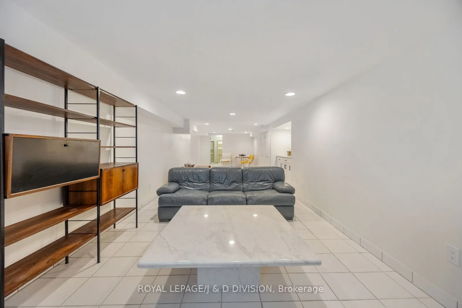 31 George Henry Boulevard