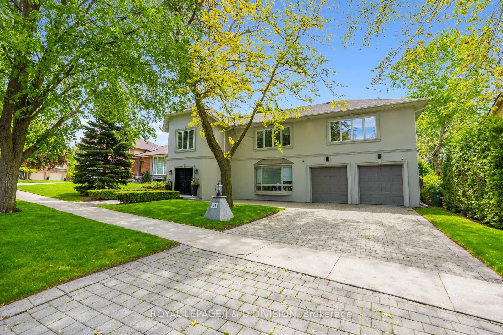 31 George Henry Boulevard