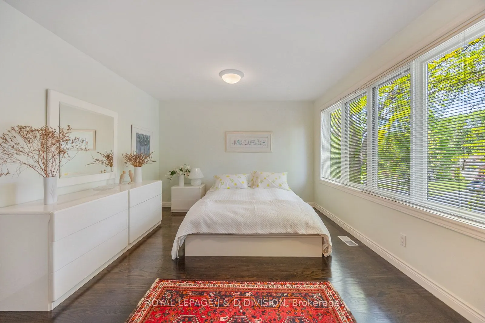 31 George Henry Boulevard