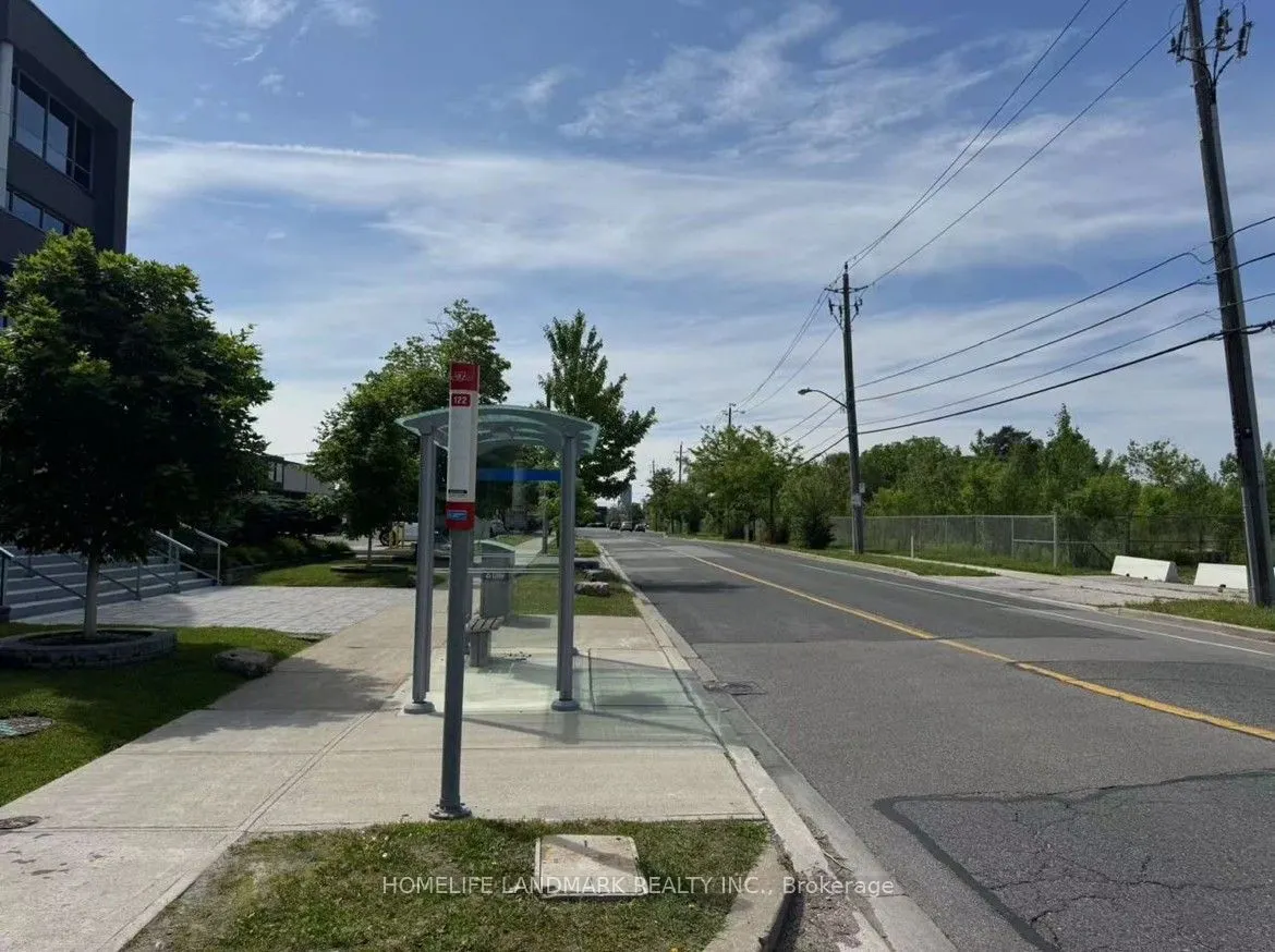 23 Lesmill Road, #101