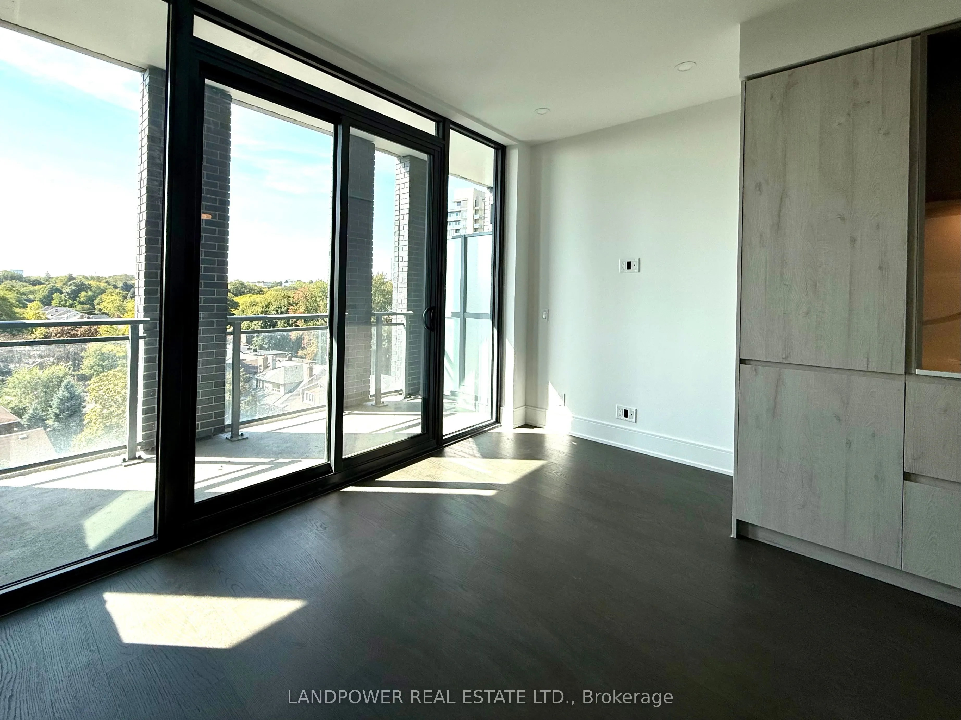 1 Hillsdale Avenue W, #601