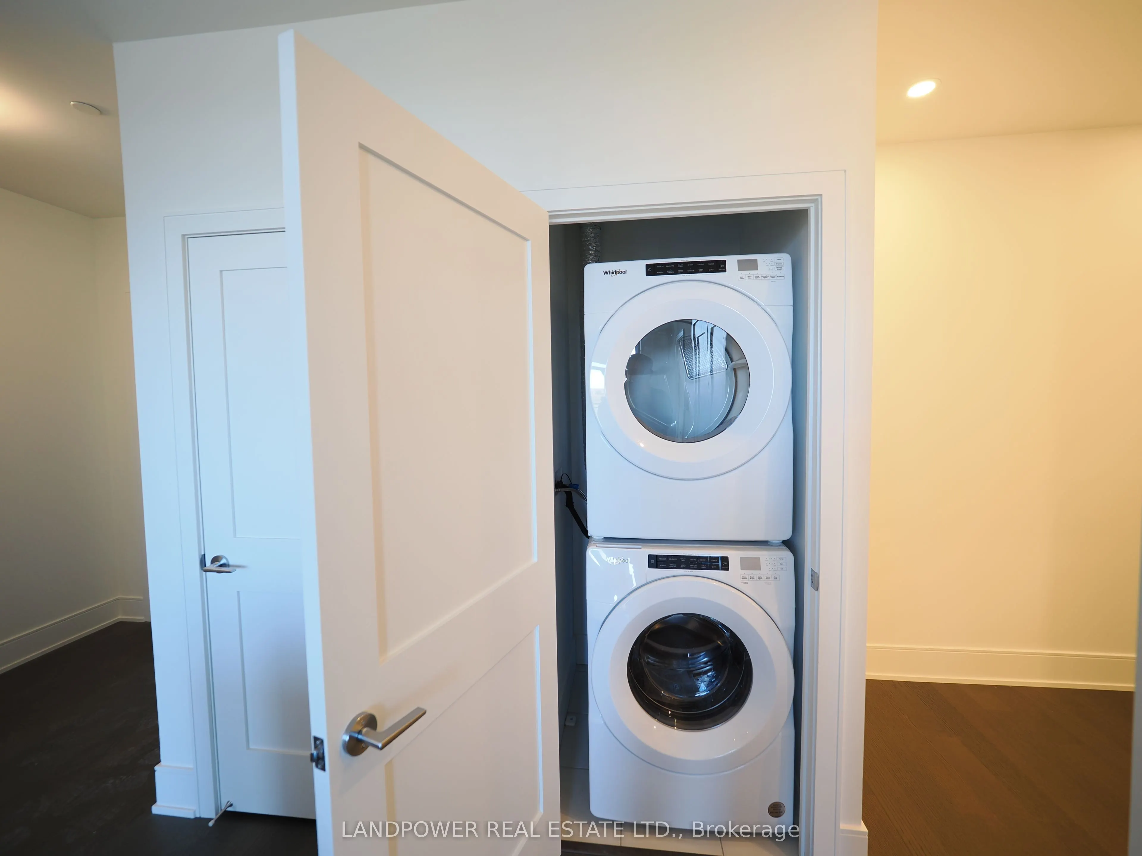 1 Hillsdale Avenue W, #601