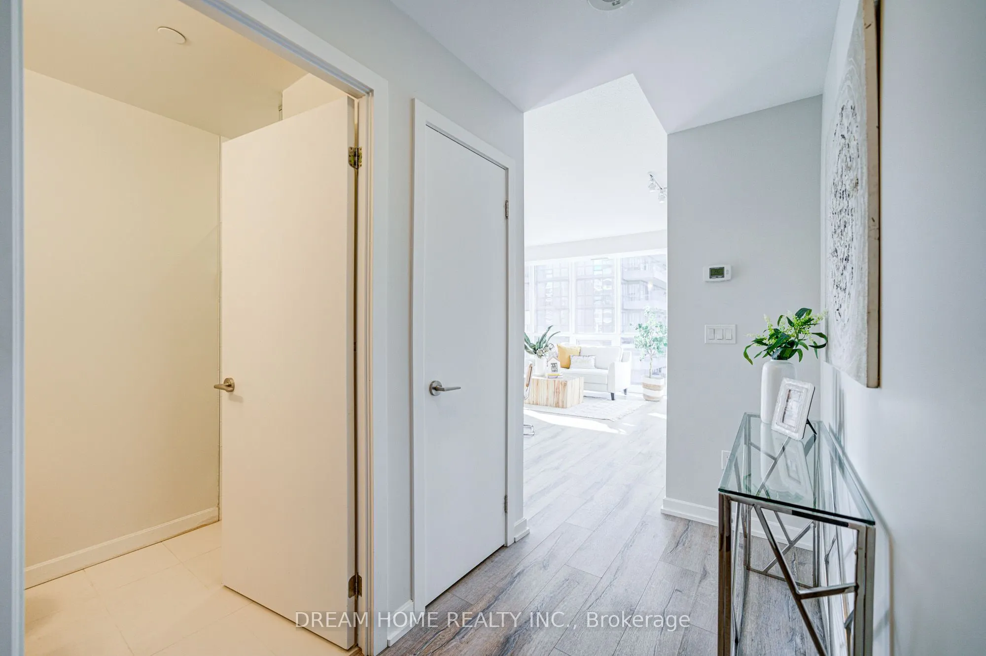 52 Forest Manor Road, #708