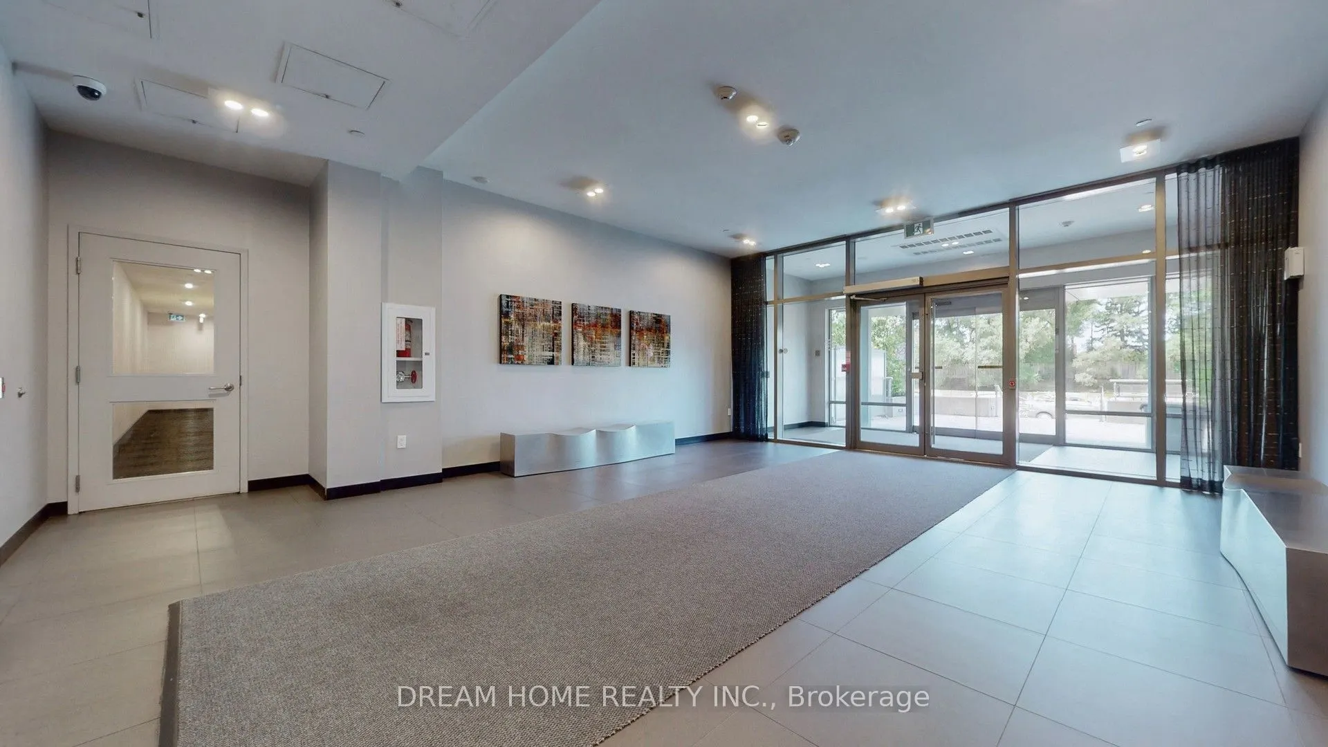 52 Forest Manor Road, #708