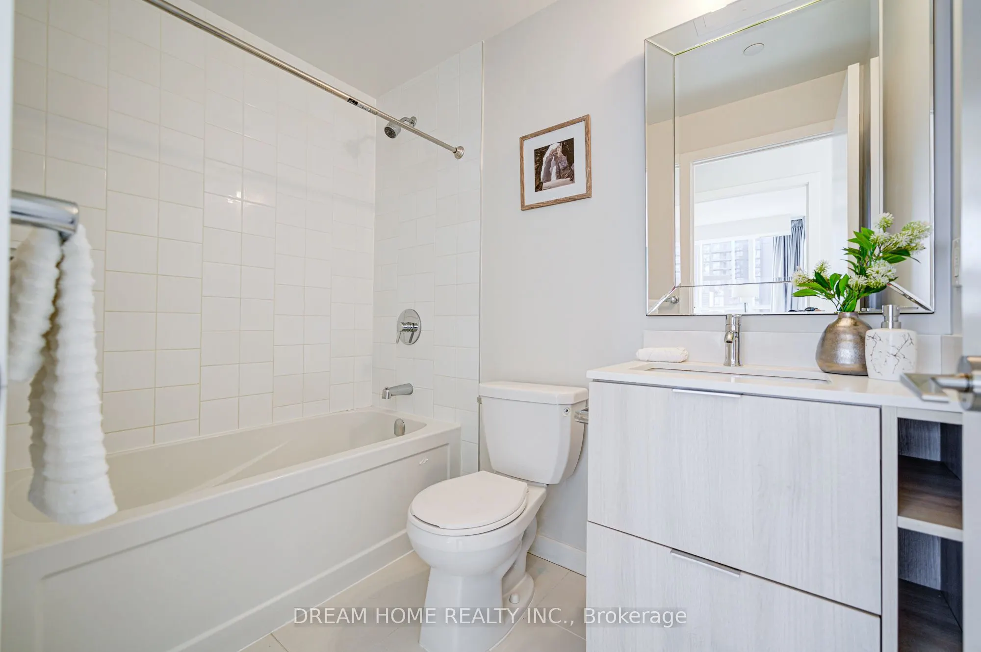52 Forest Manor Road, #708