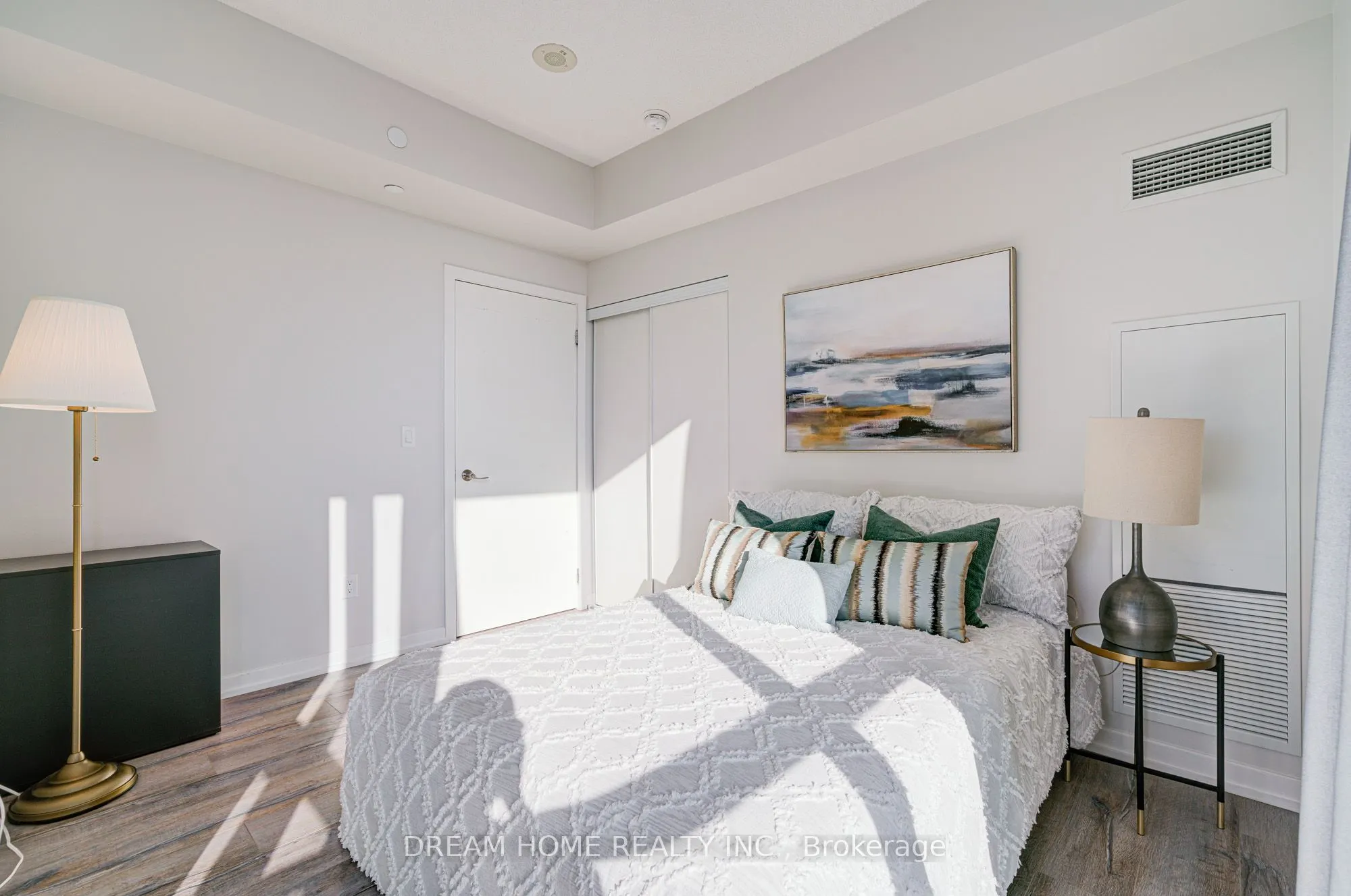 52 Forest Manor Road, #708