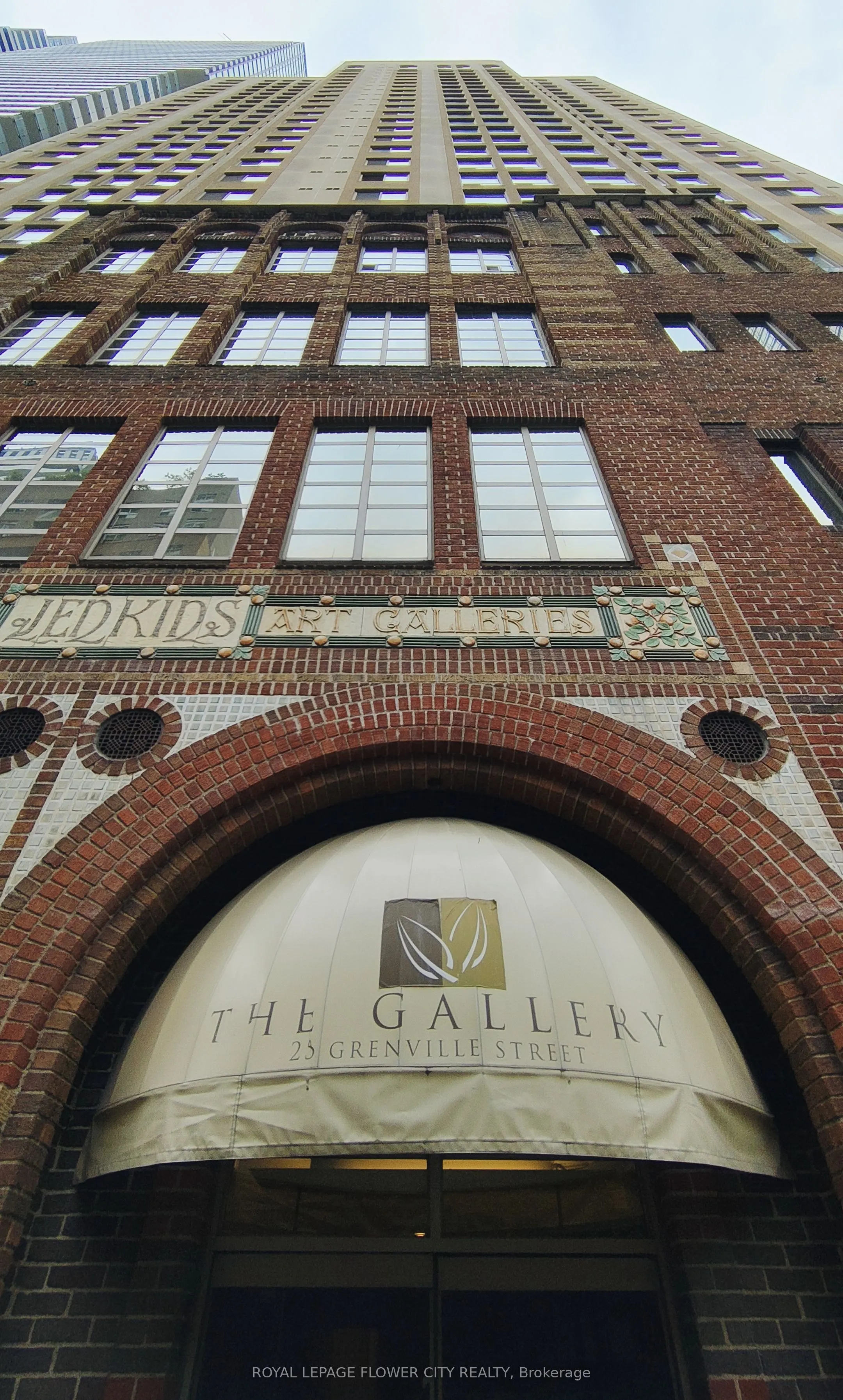 25 Grenville Street, #LPH #06