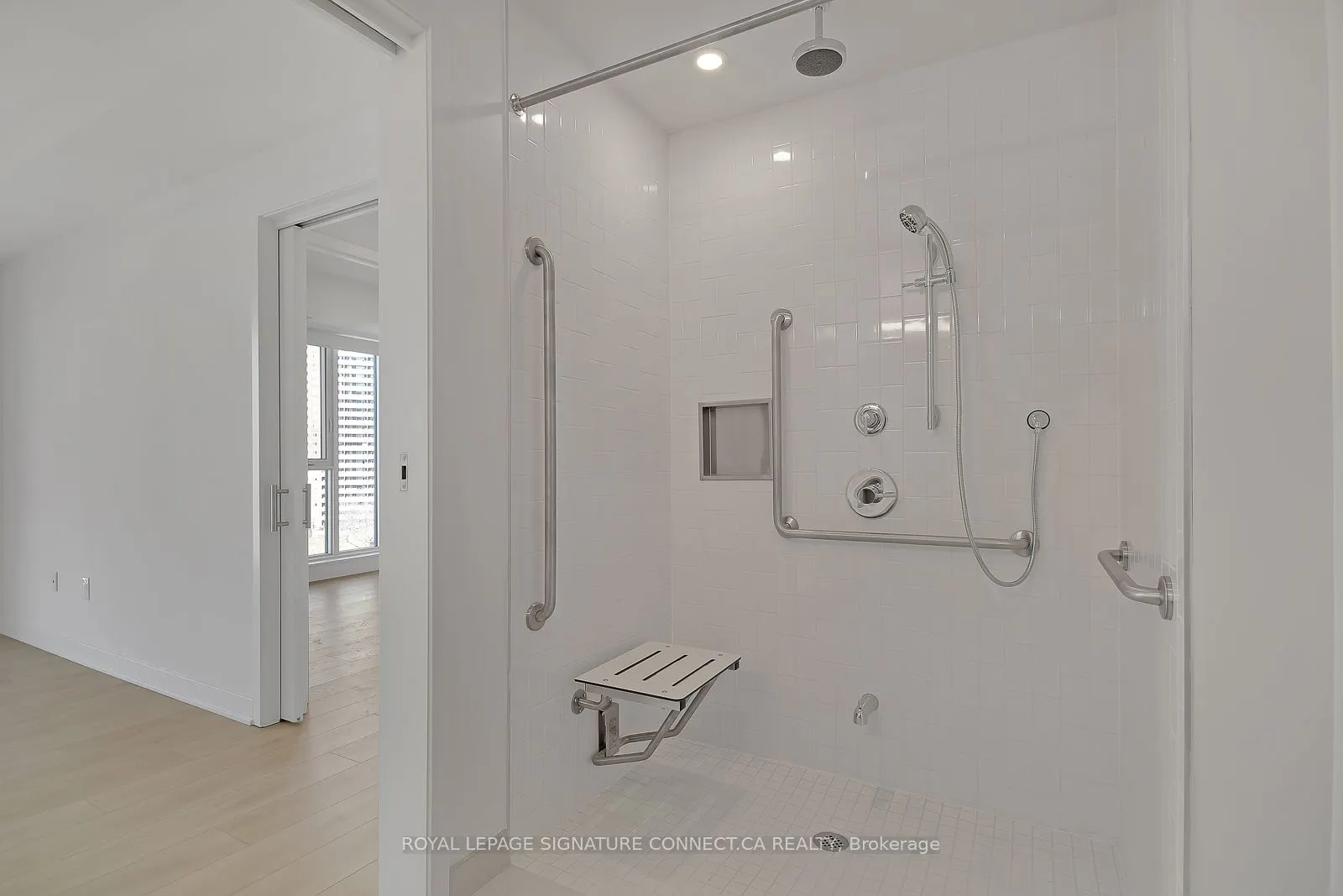130 River Street, #609