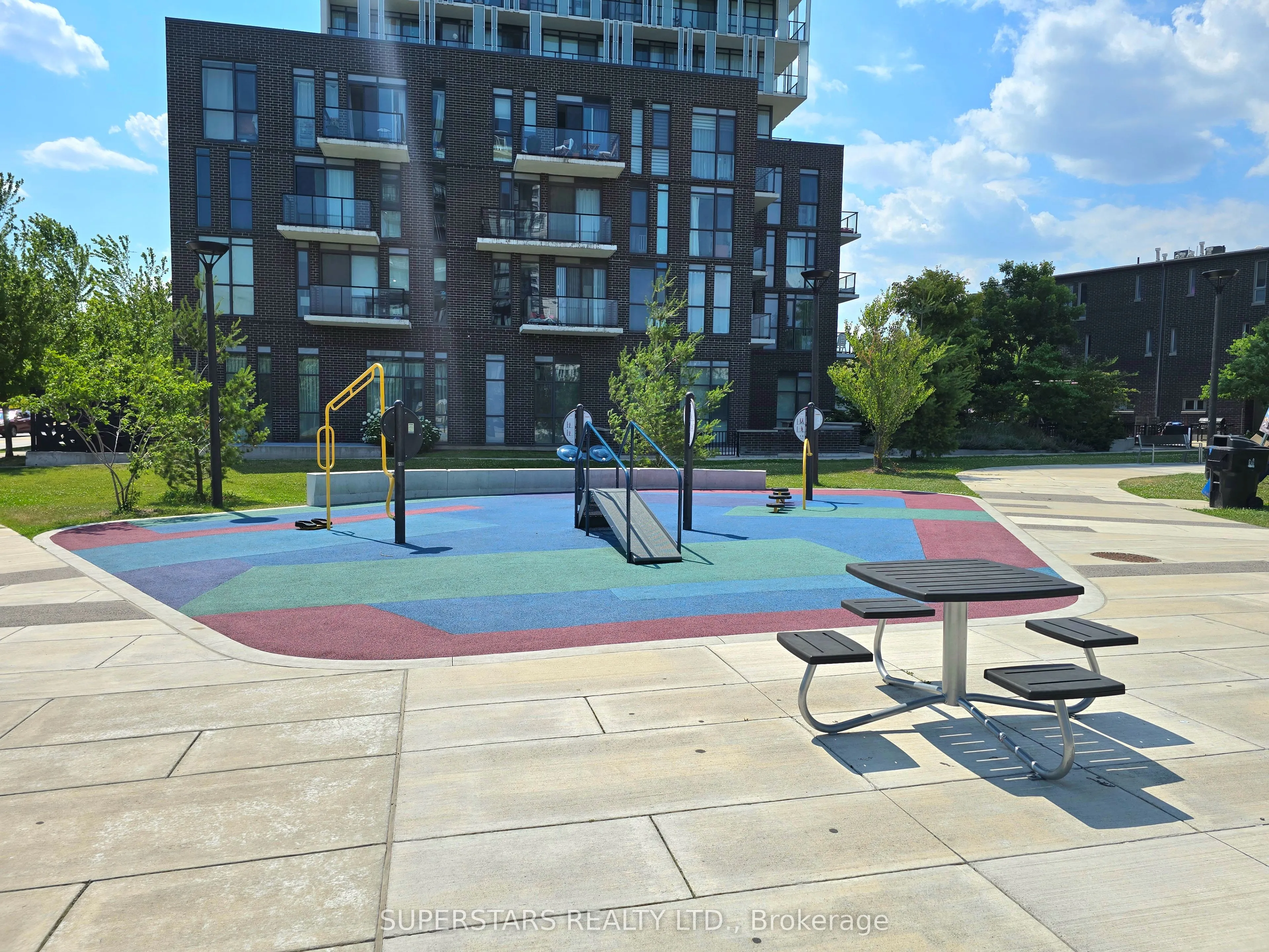188 Fairview Mall Drive, #2301