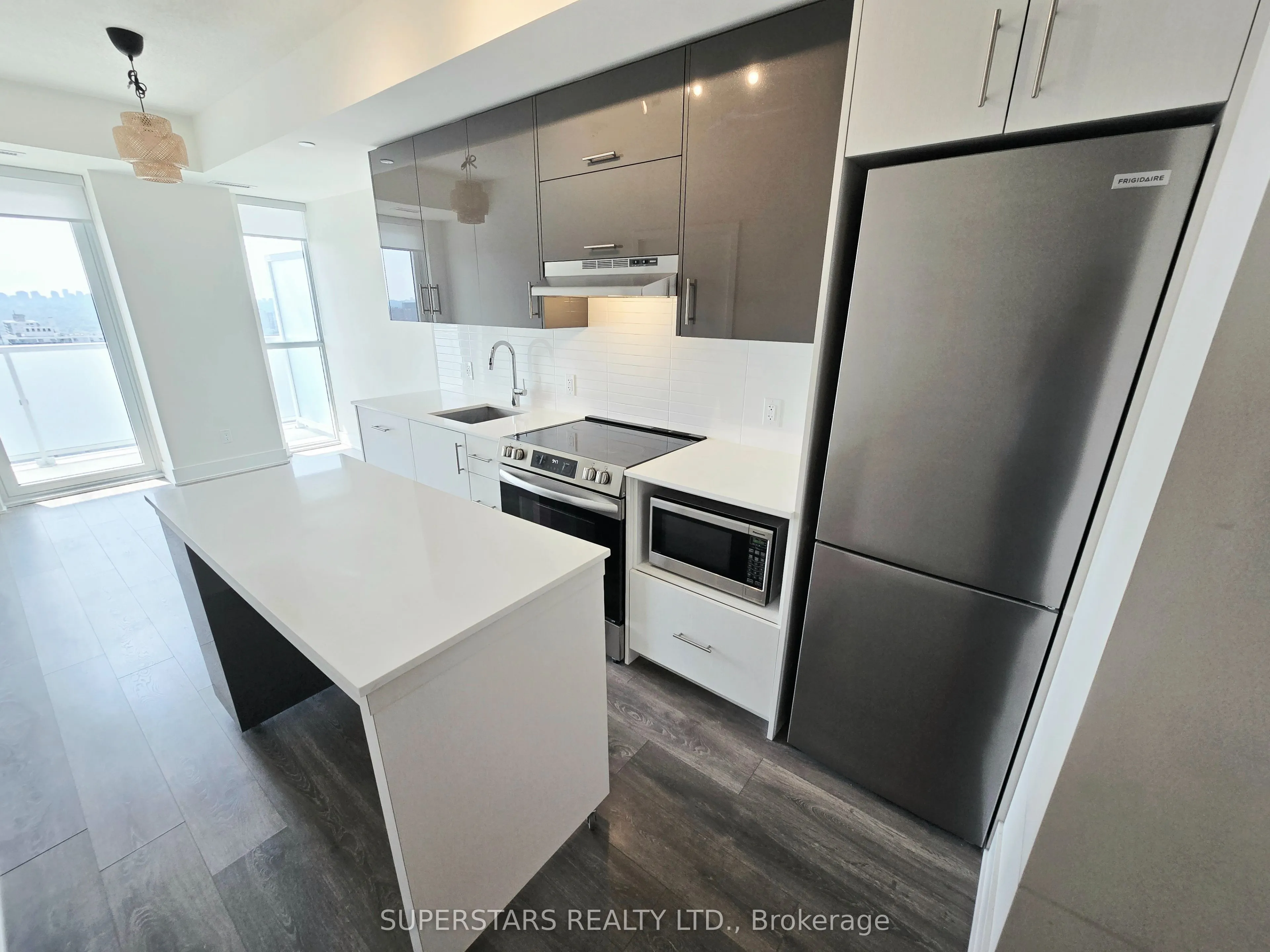 188 Fairview Mall Drive, #2301