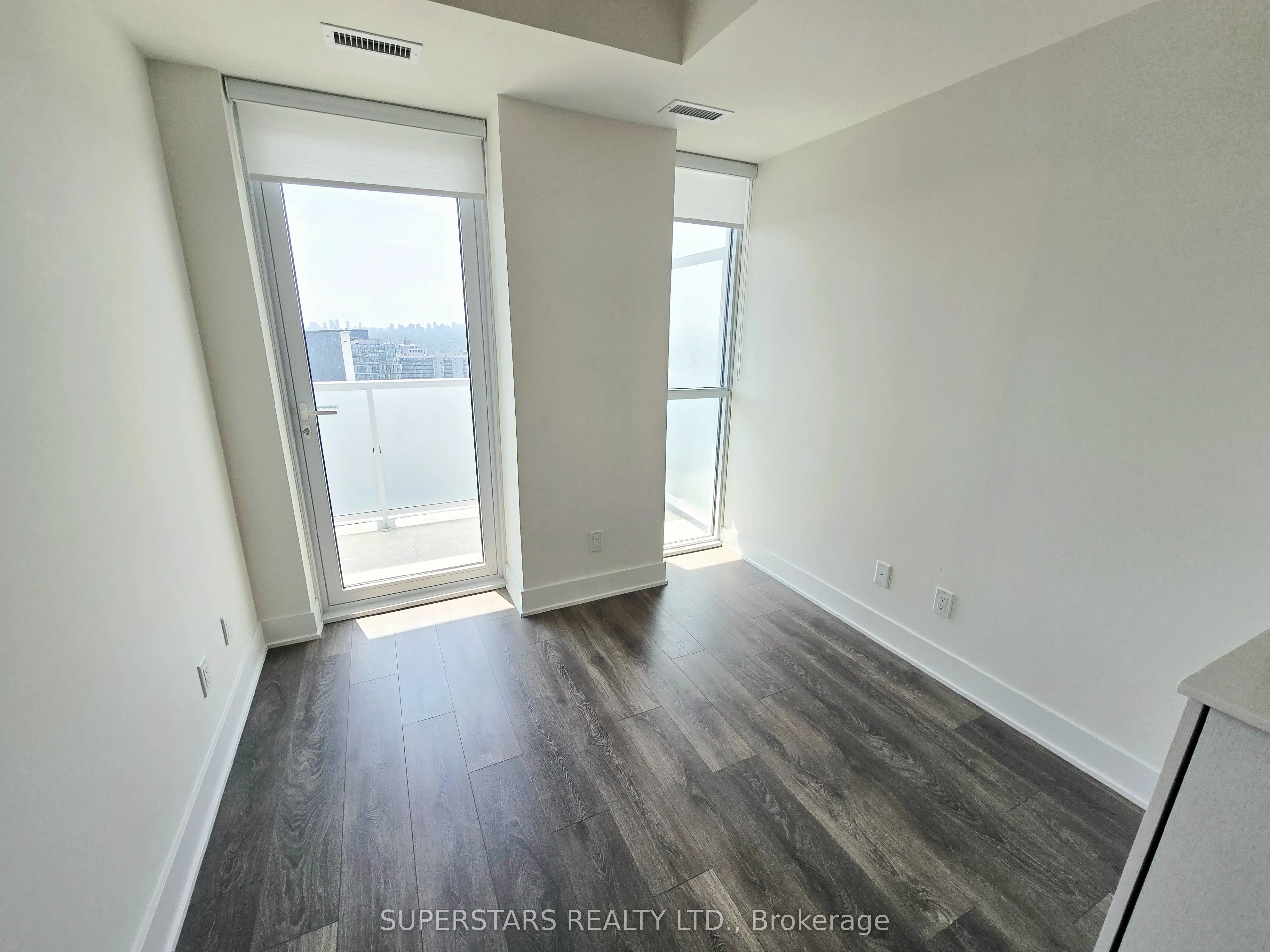 188 Fairview Mall Drive, #2301