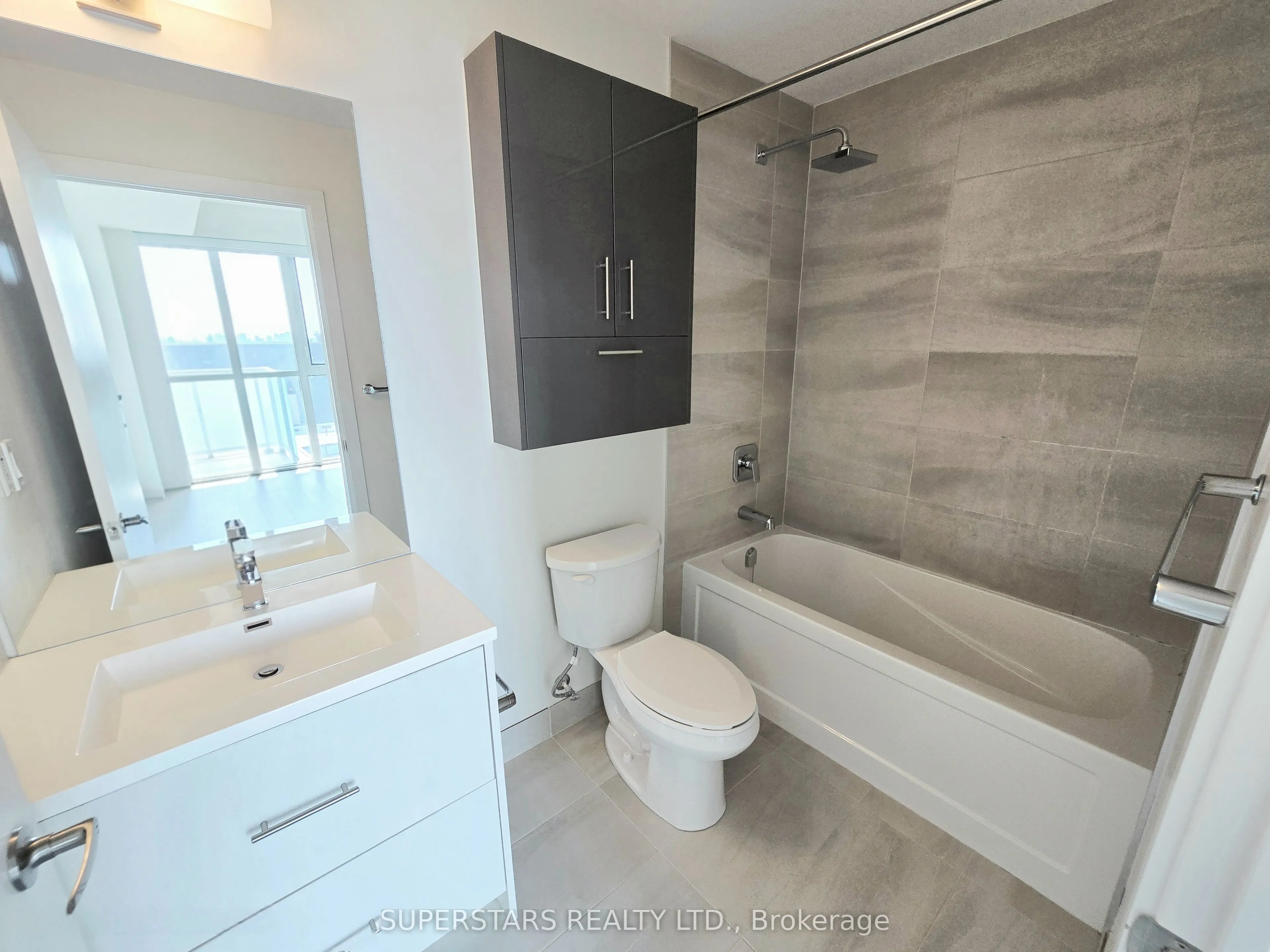 188 Fairview Mall Drive, #2301