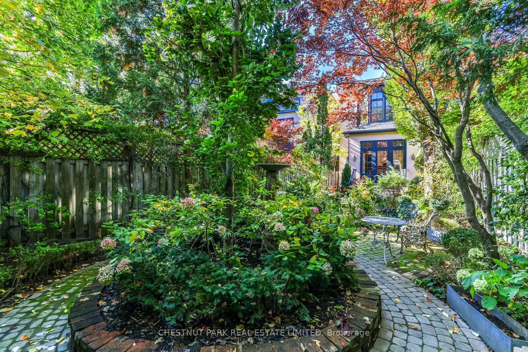 13 Admiral Road