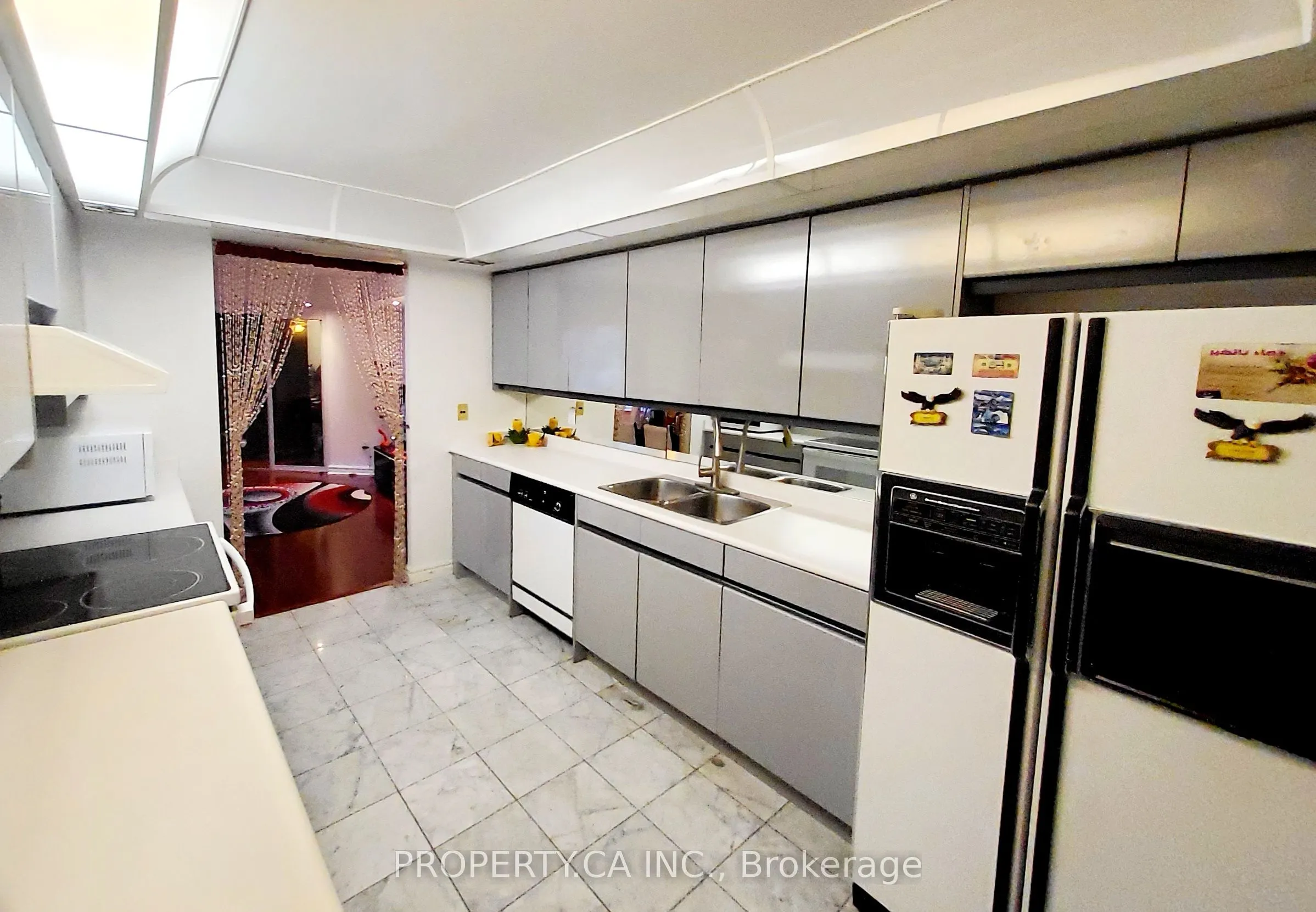 33 University Avenue, #1109