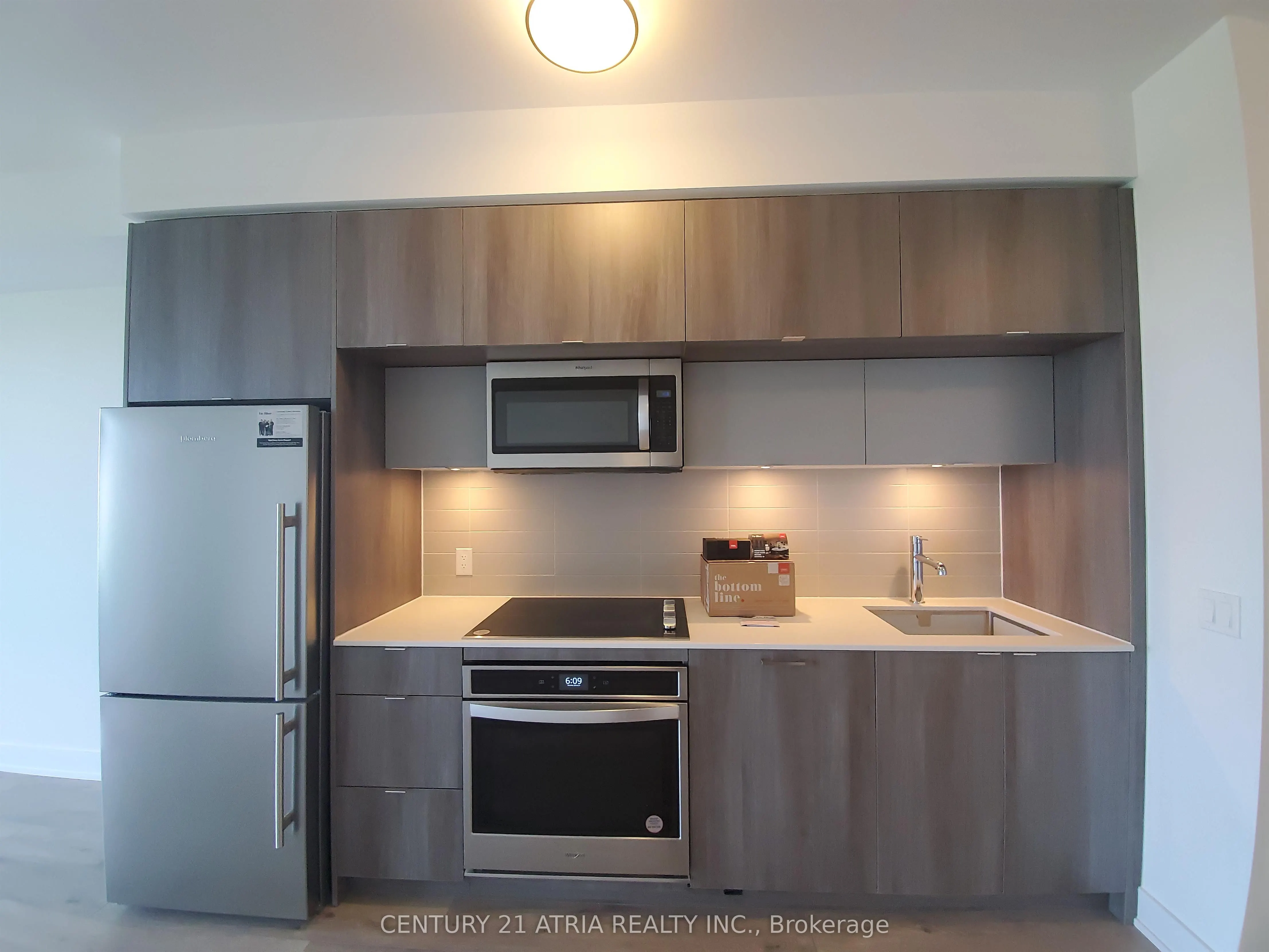 585 Bloor Street E, #2823