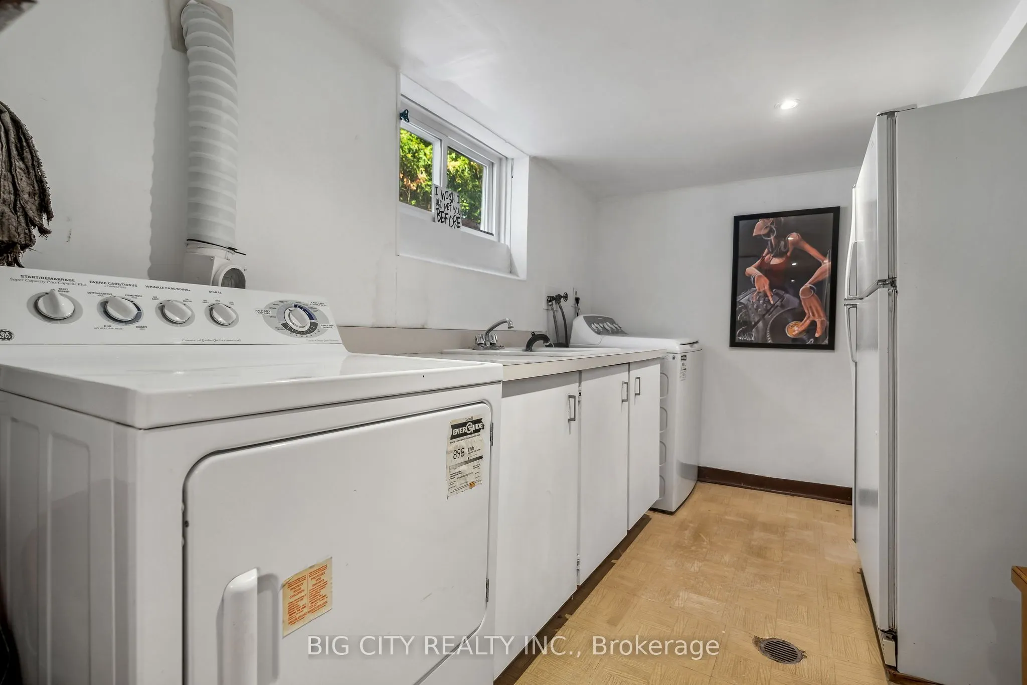 668 Eglinton Avenue E