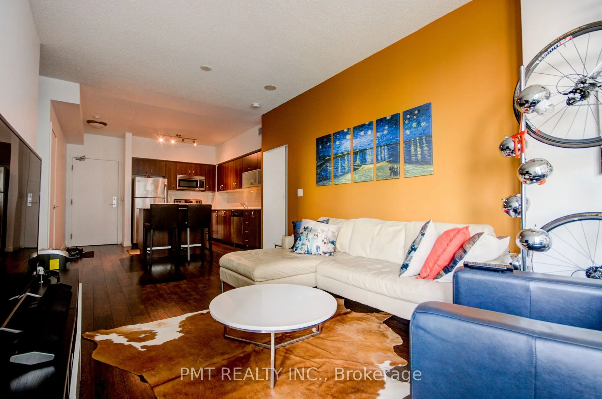 55 East Liberty Street, #906