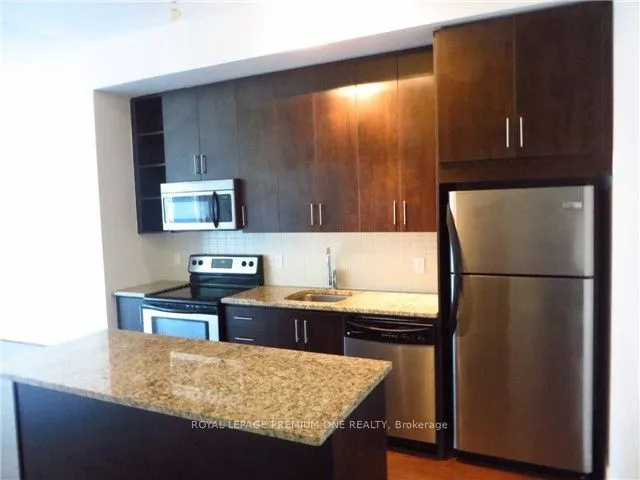 112 George Street, #410