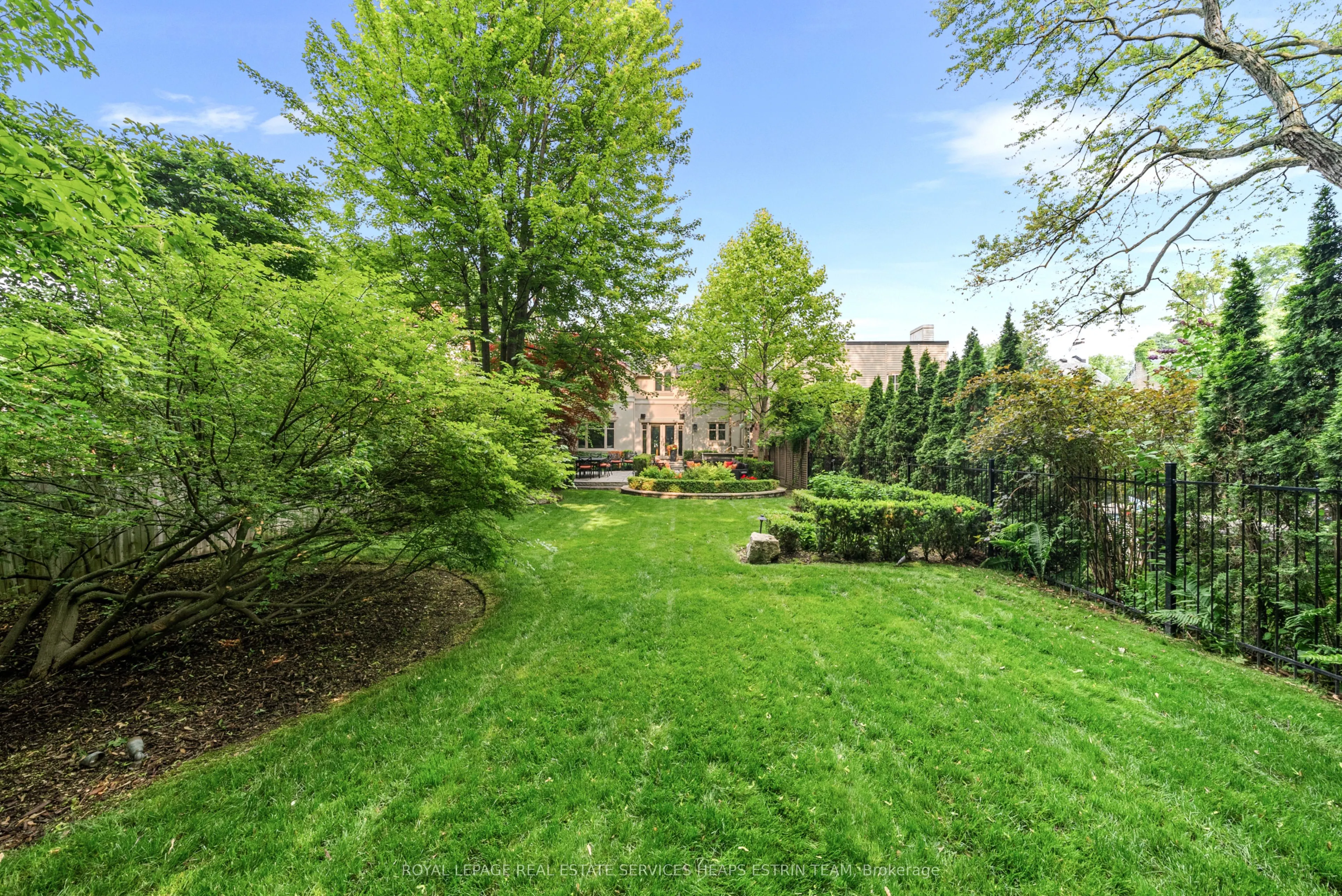 24 Heather Road
