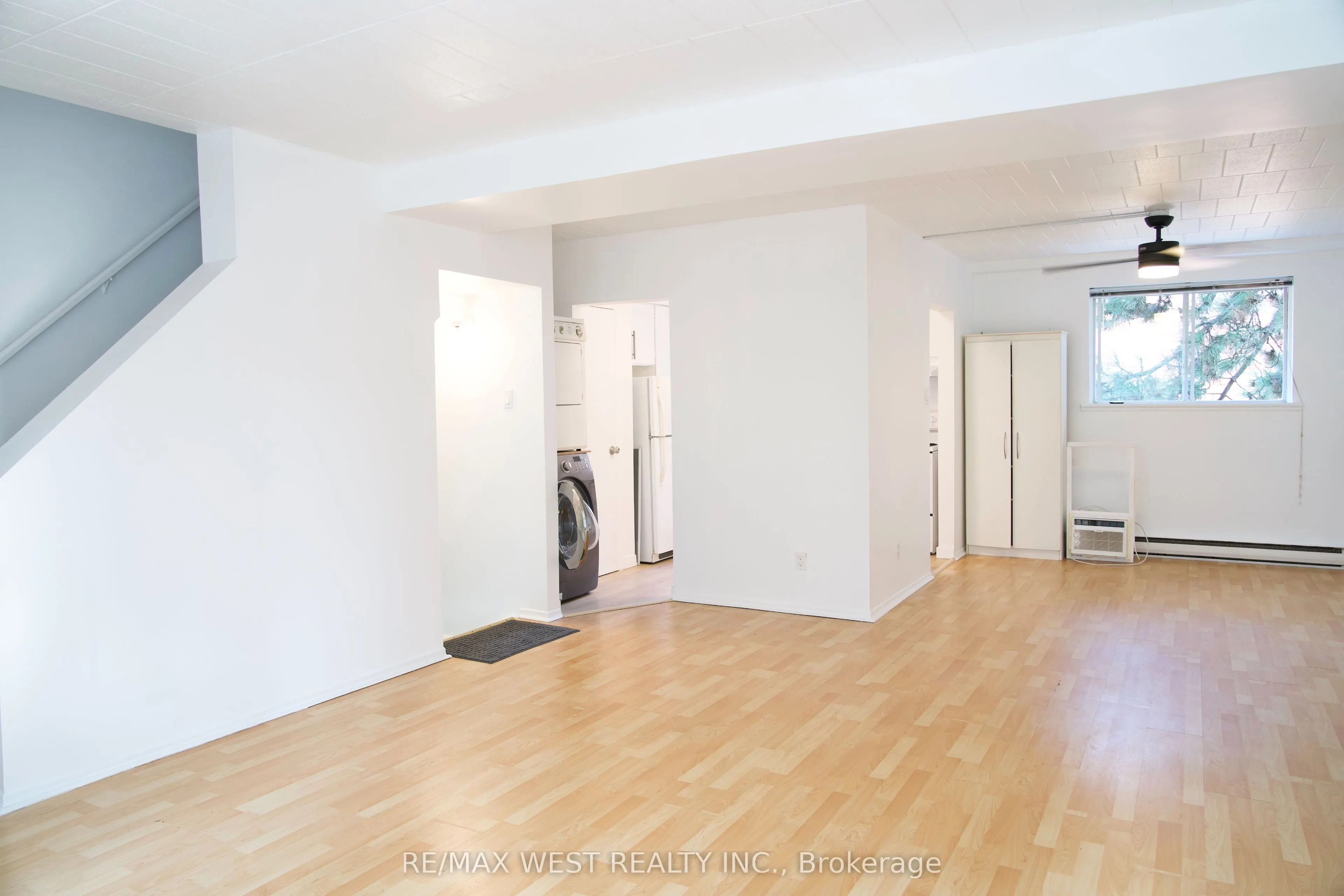 244 Shuter Street