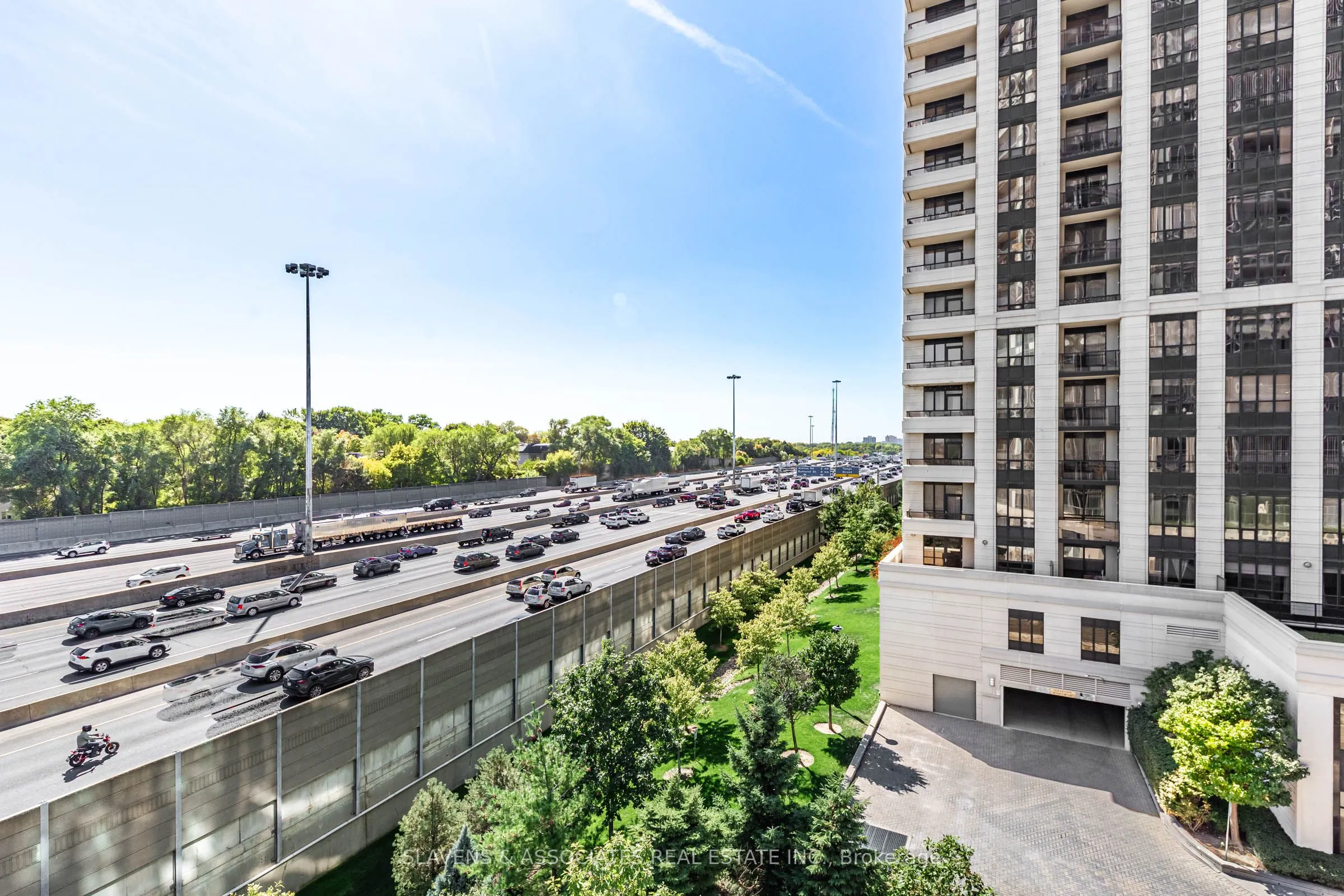 120 Harrison Garden Boulevard, #508