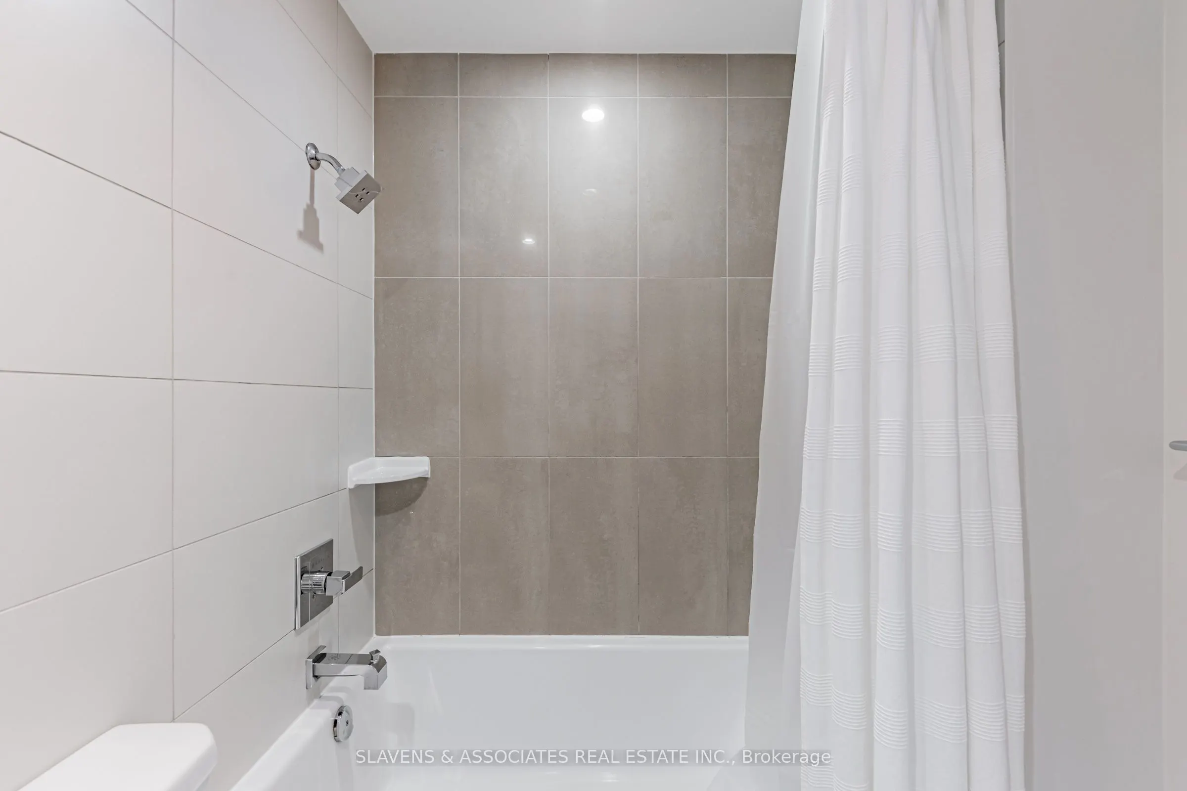 120 Harrison Garden Boulevard, #508
