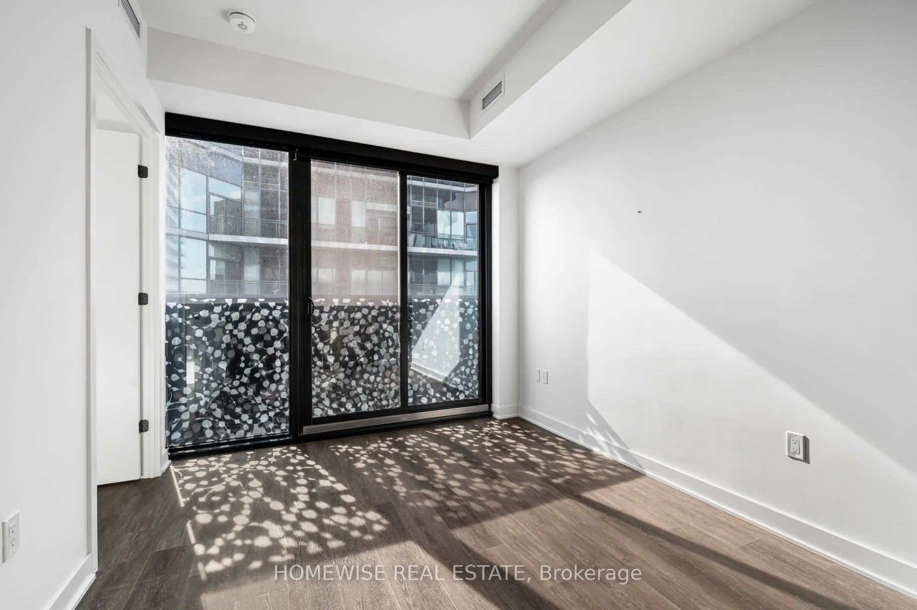 55 Charles Street E, #4506