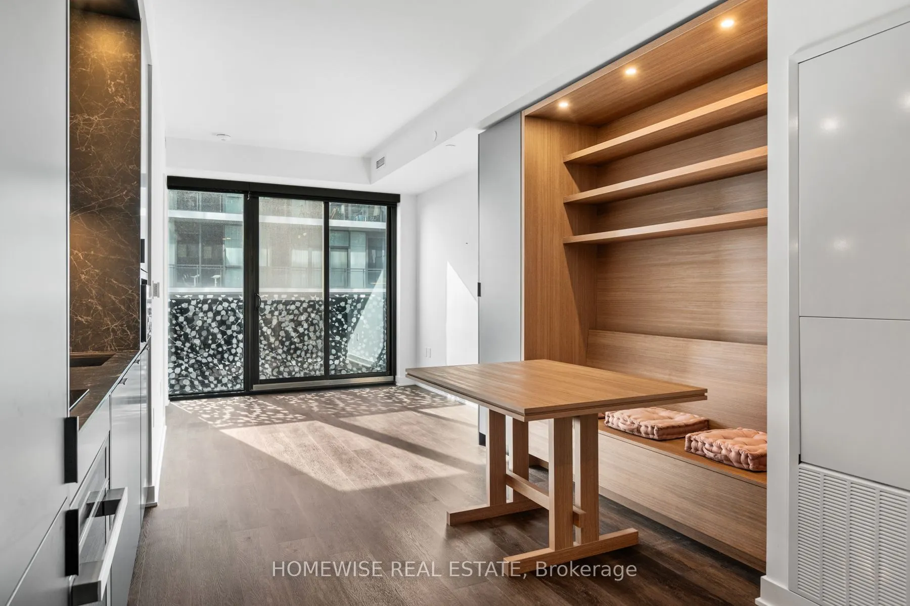 55 Charles Street E, #4506