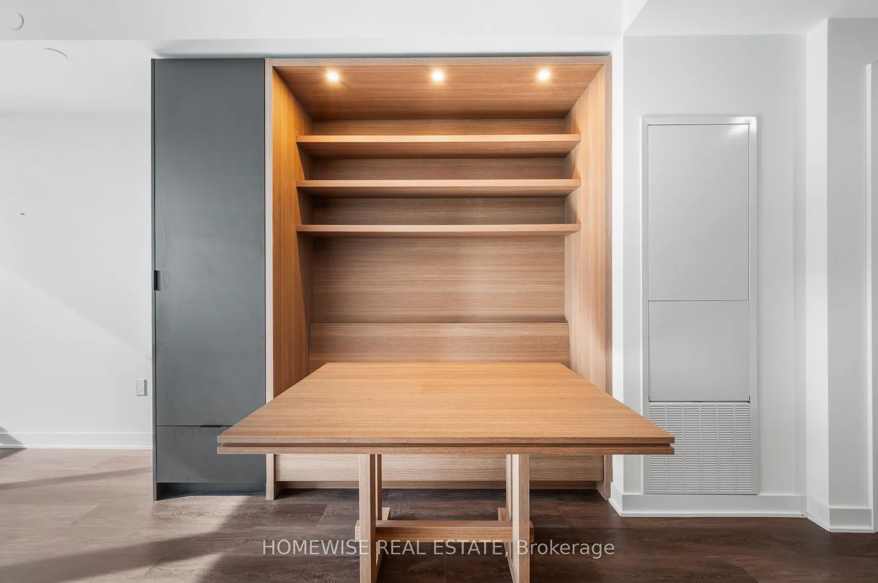 55 Charles Street E, #4506