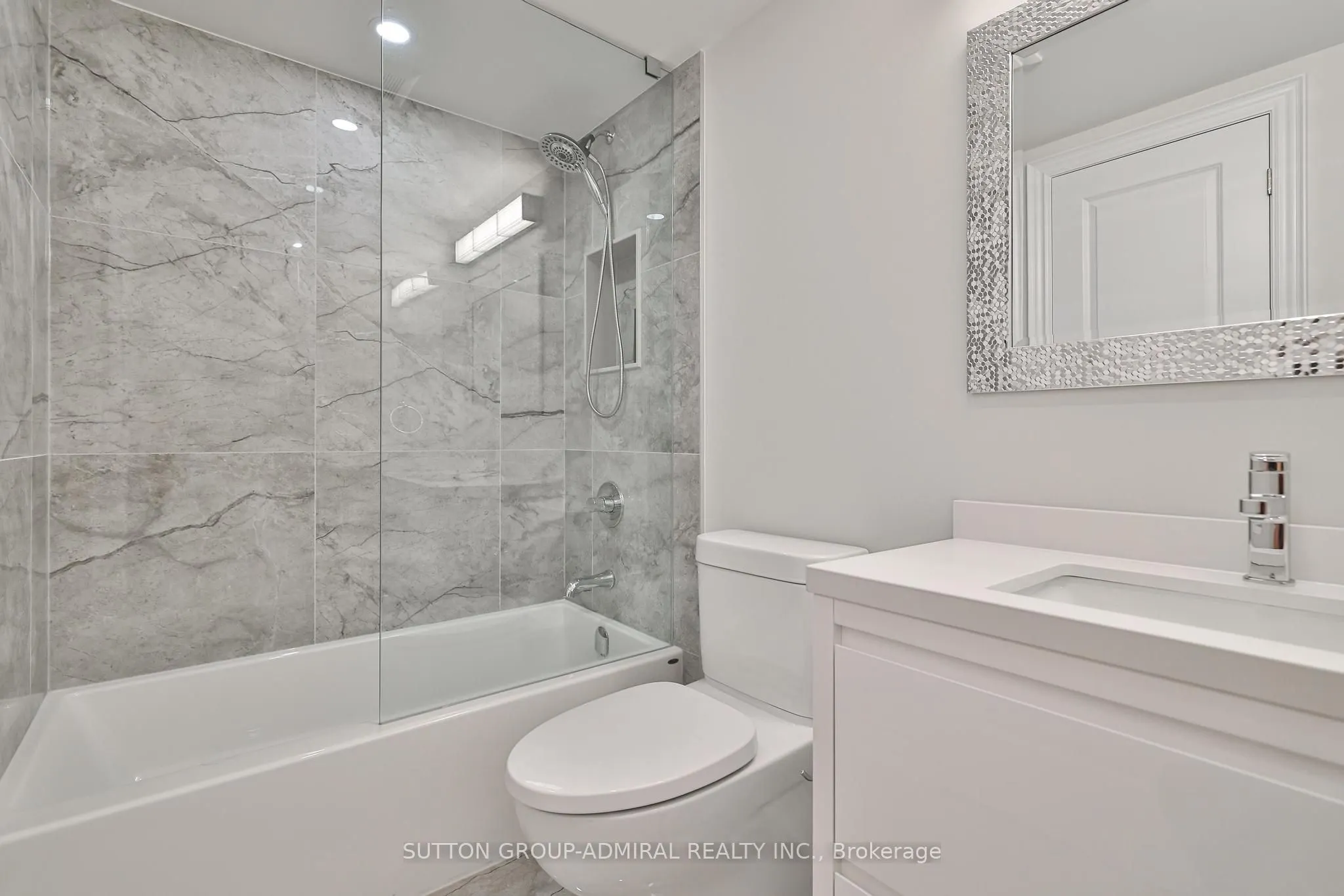 90 Fisherville Road, #104
